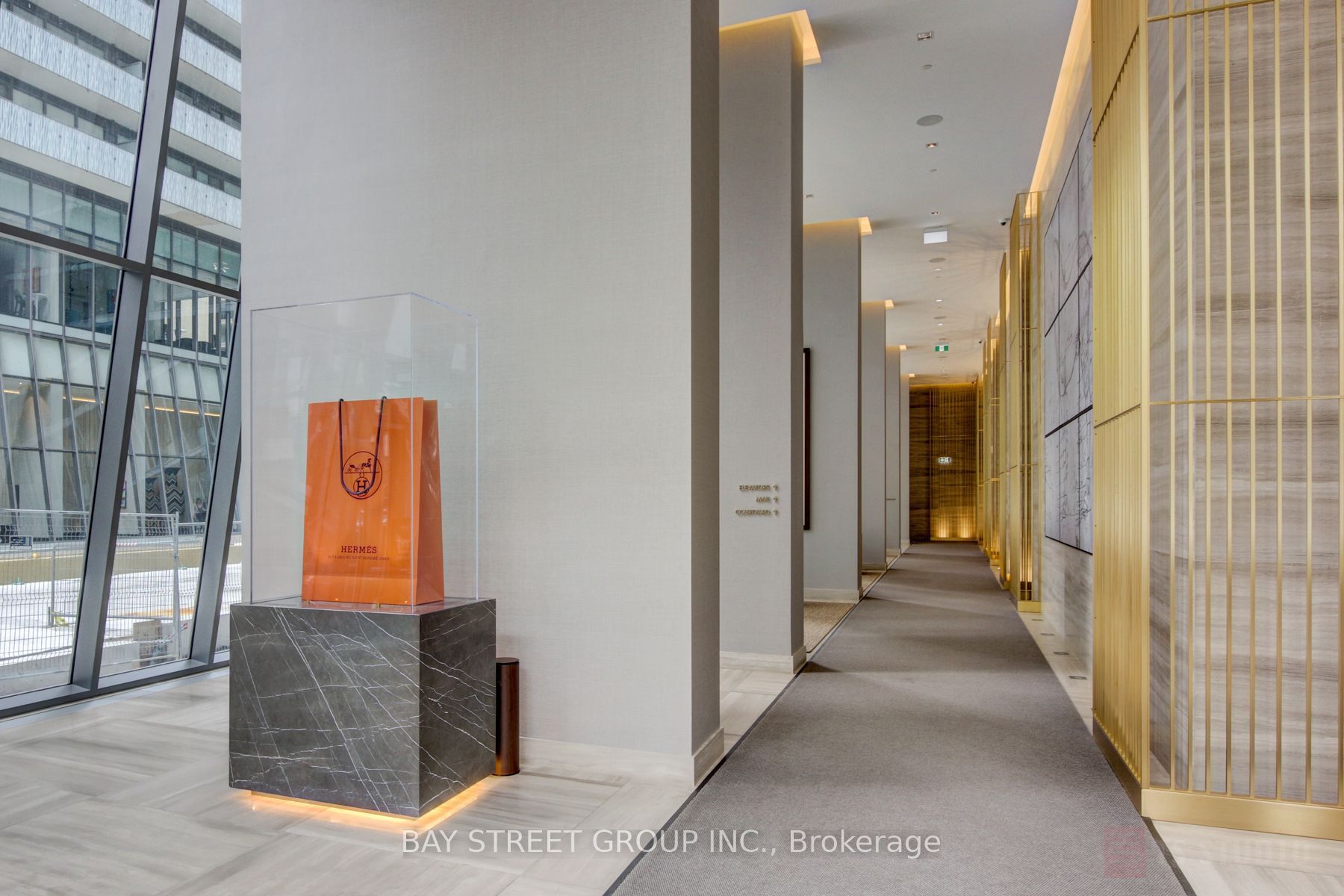 50 Charles Street E 910, Toronto, ON M4Y 0C3 photo 4