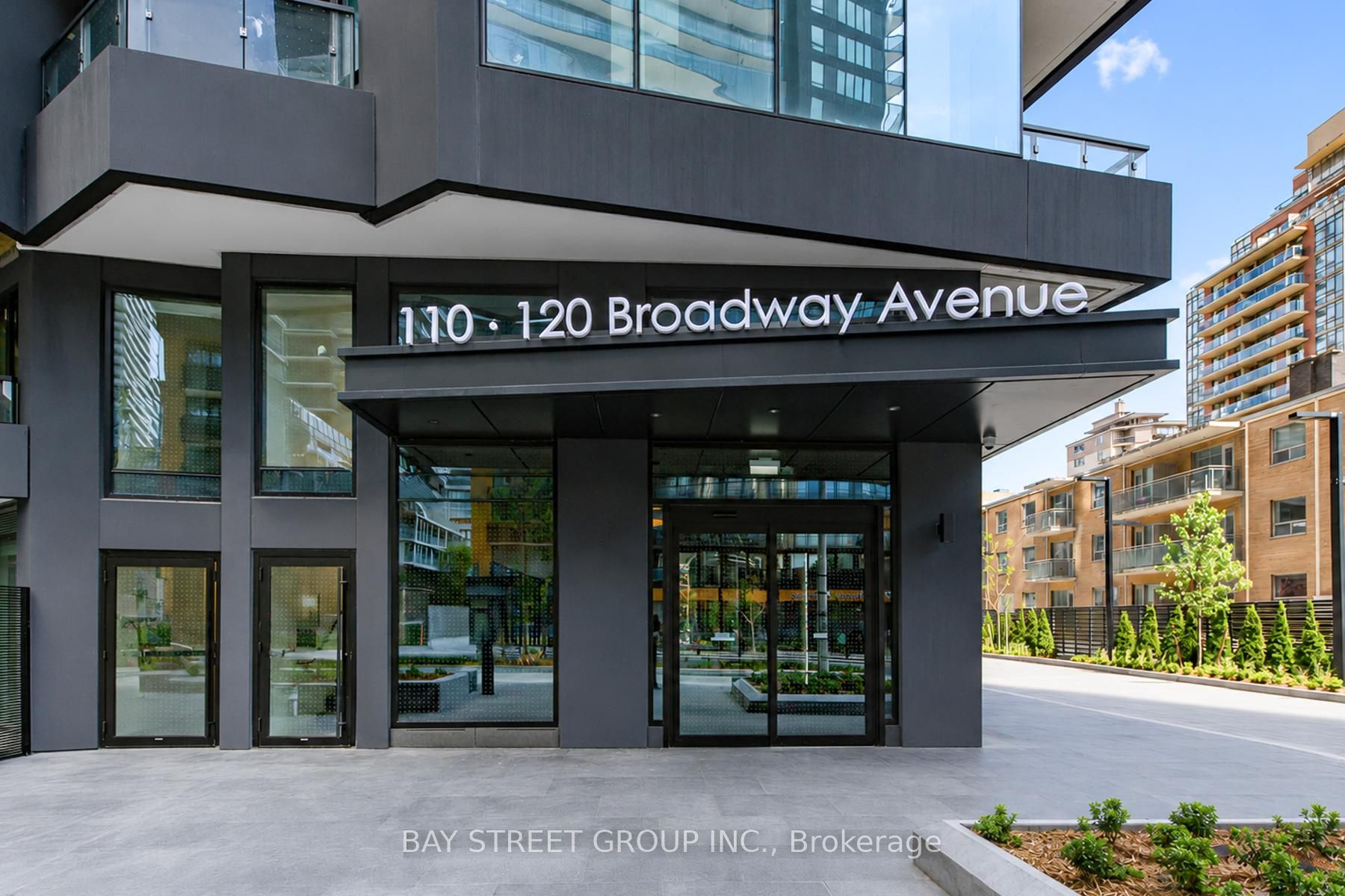 110 Broadway Avenue 1602, Toronto, ON M4P 1V7 photo 2