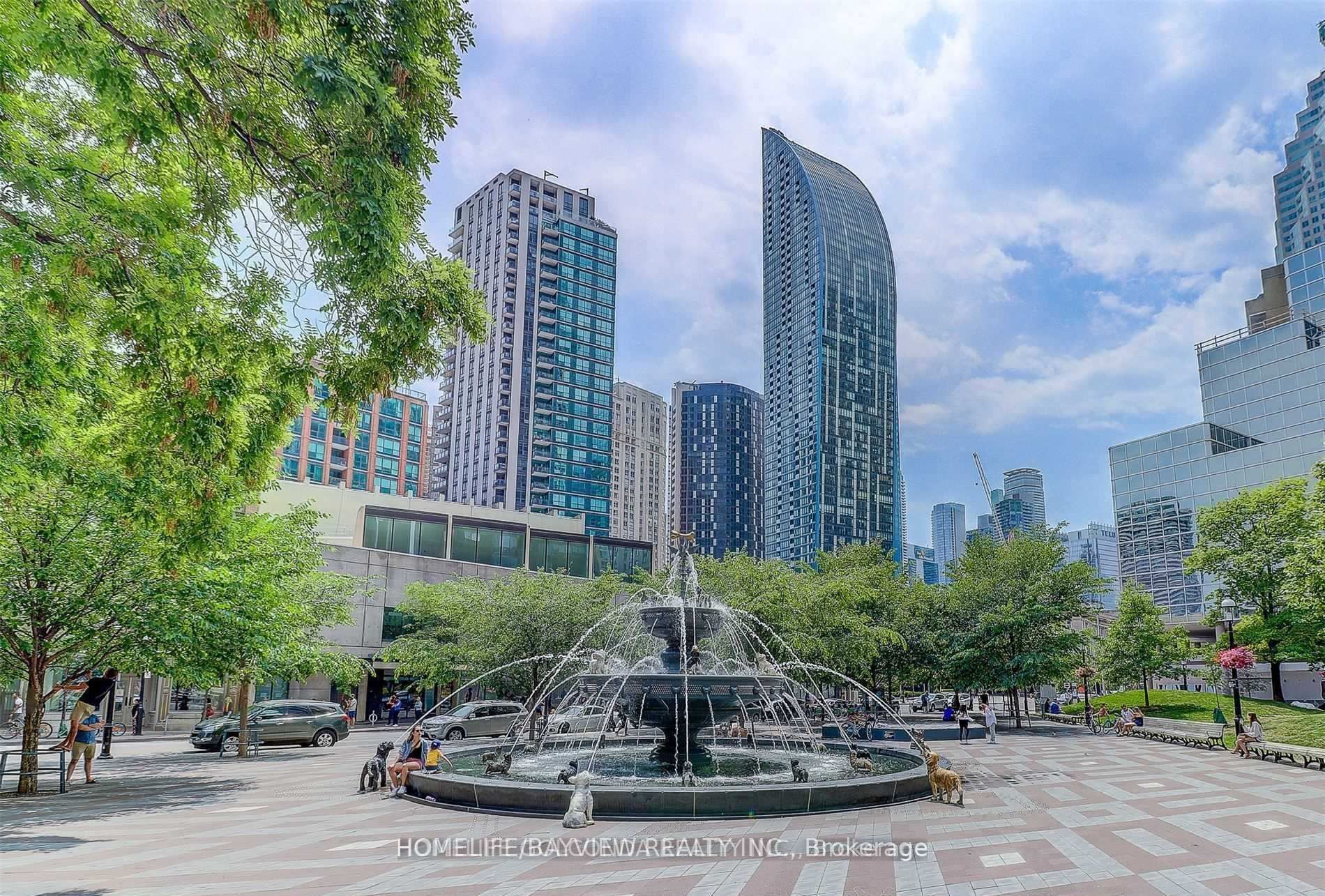 8 The Esplanade 3709, Toronto, ON M5E 0A6