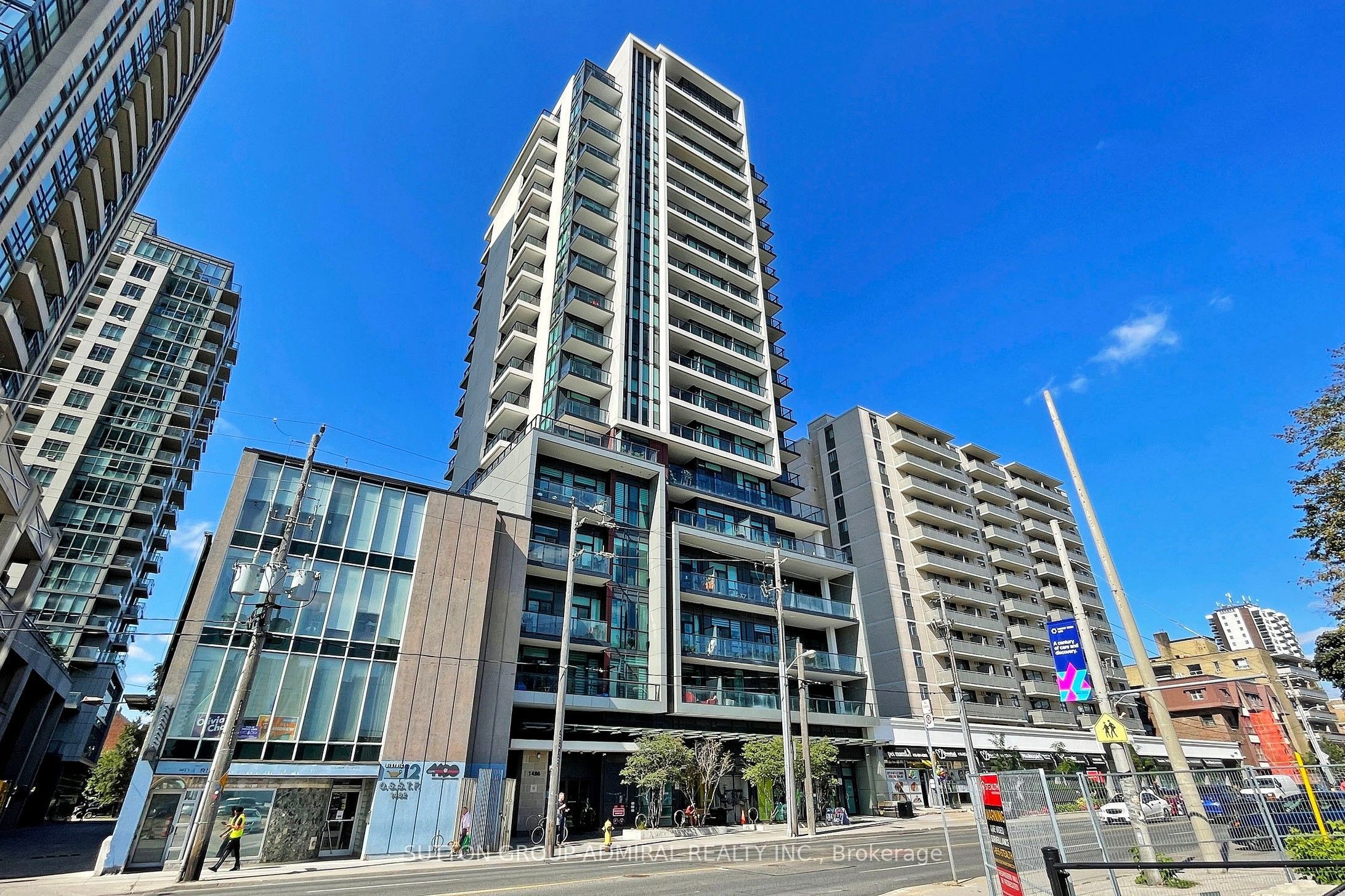 1486 Bathurst Street 907, Toronto, ON M5P 3G9
