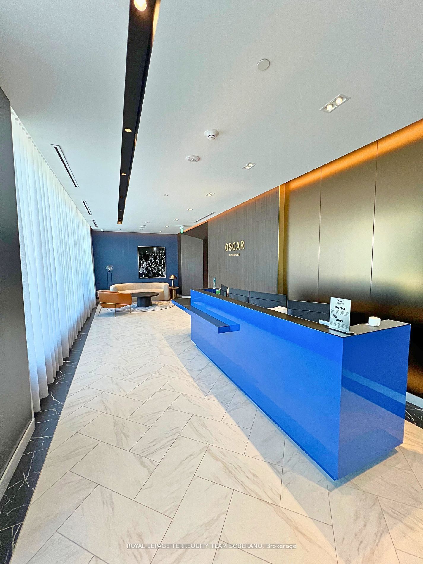 500 Dupont Street 721, Toronto, ON M6G 0B8 photo 3