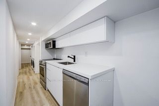 288 Markham Street Lower, Toronto, ON M6J 2G6 photo 4