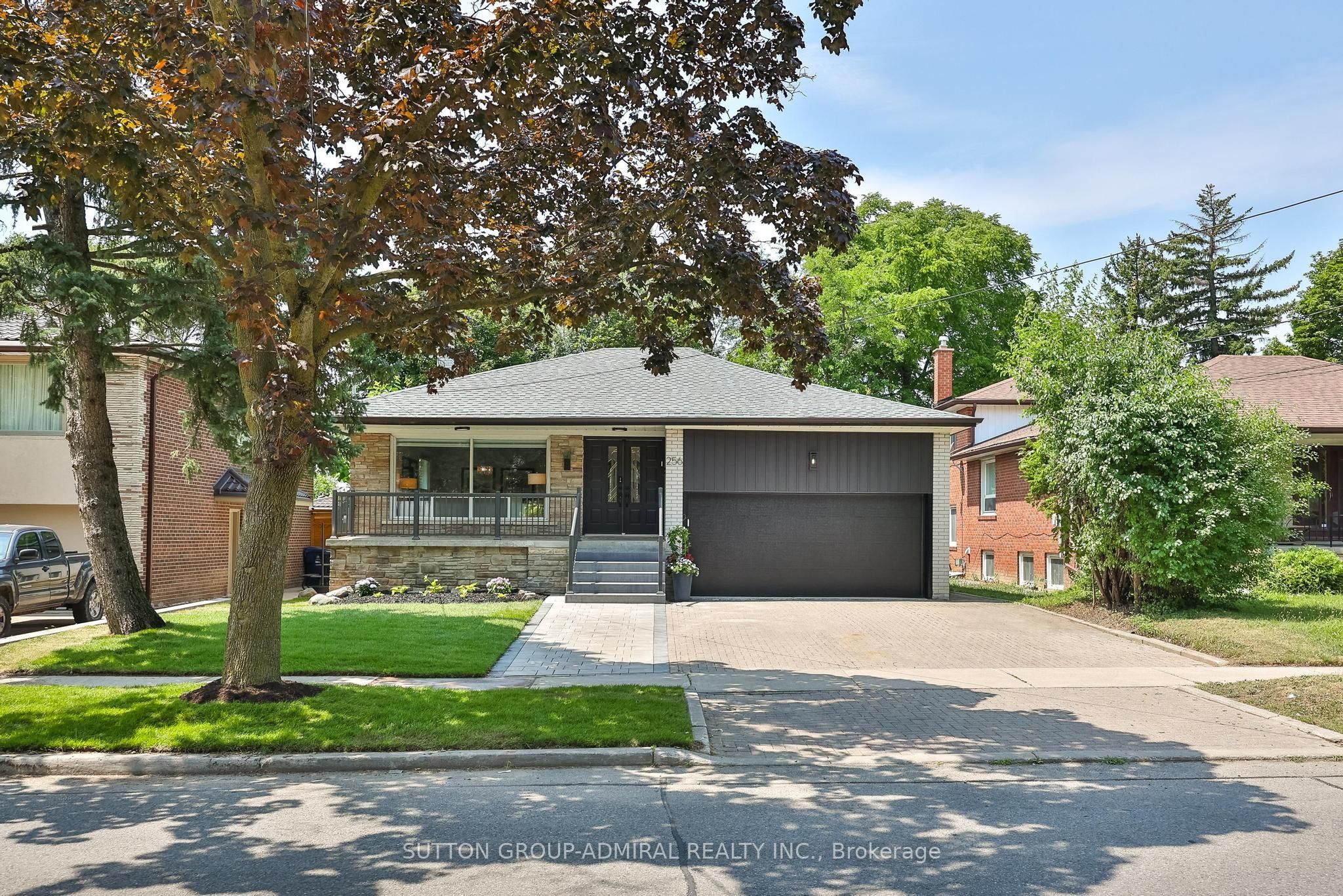 256 Torresdale Avenue, Toronto, ON M2R 3E8