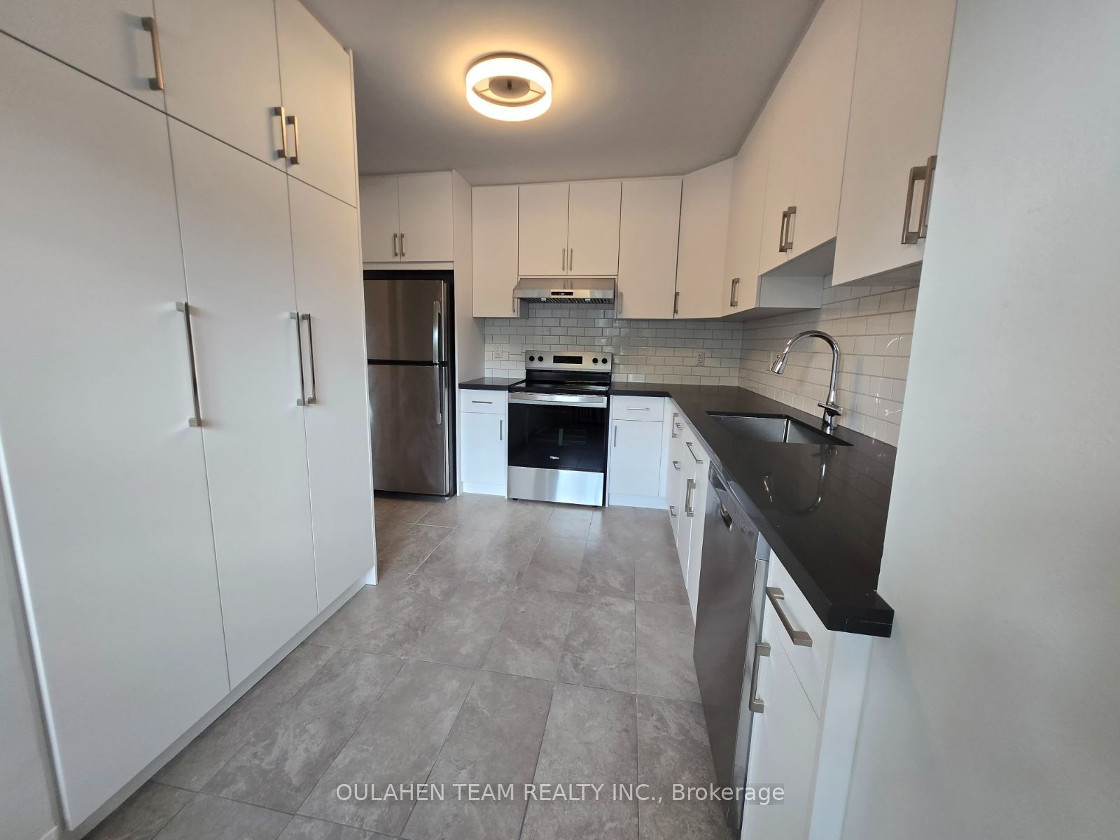 40 Finch Avenue W, Toronto, ON M2N 2G9 photo 5