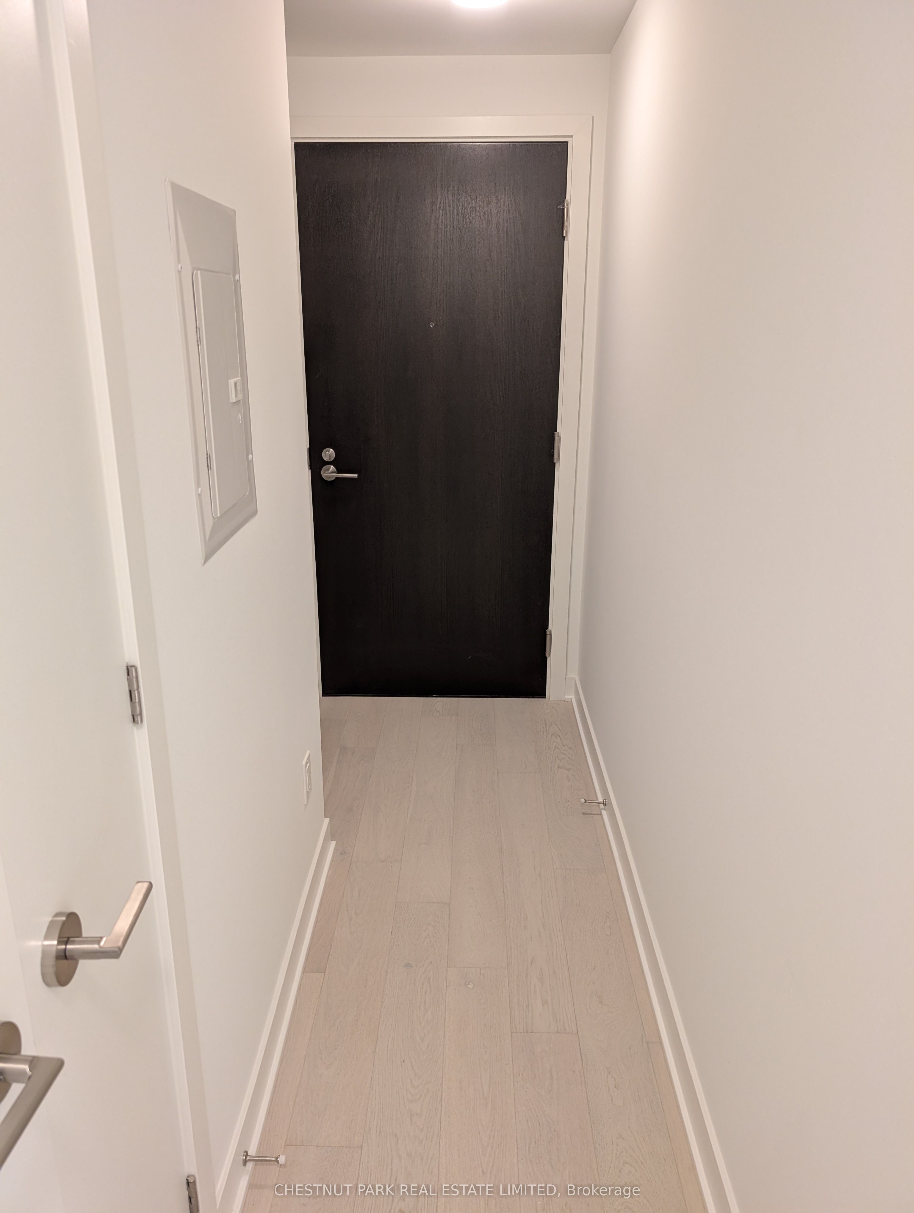 11 Yorkville Avenue 1811, Toronto, ON M4W 1L2 photo 4