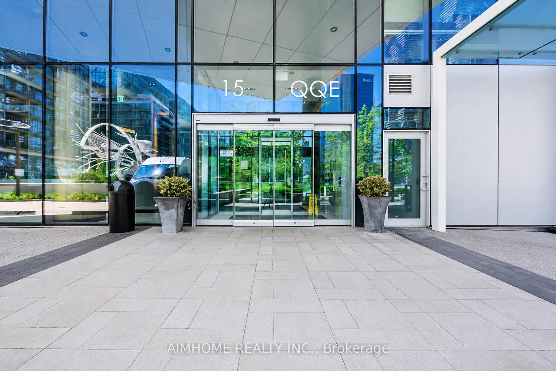 15 Queens Quay E 409, Toronto, ON M5E 0C5 photo 2