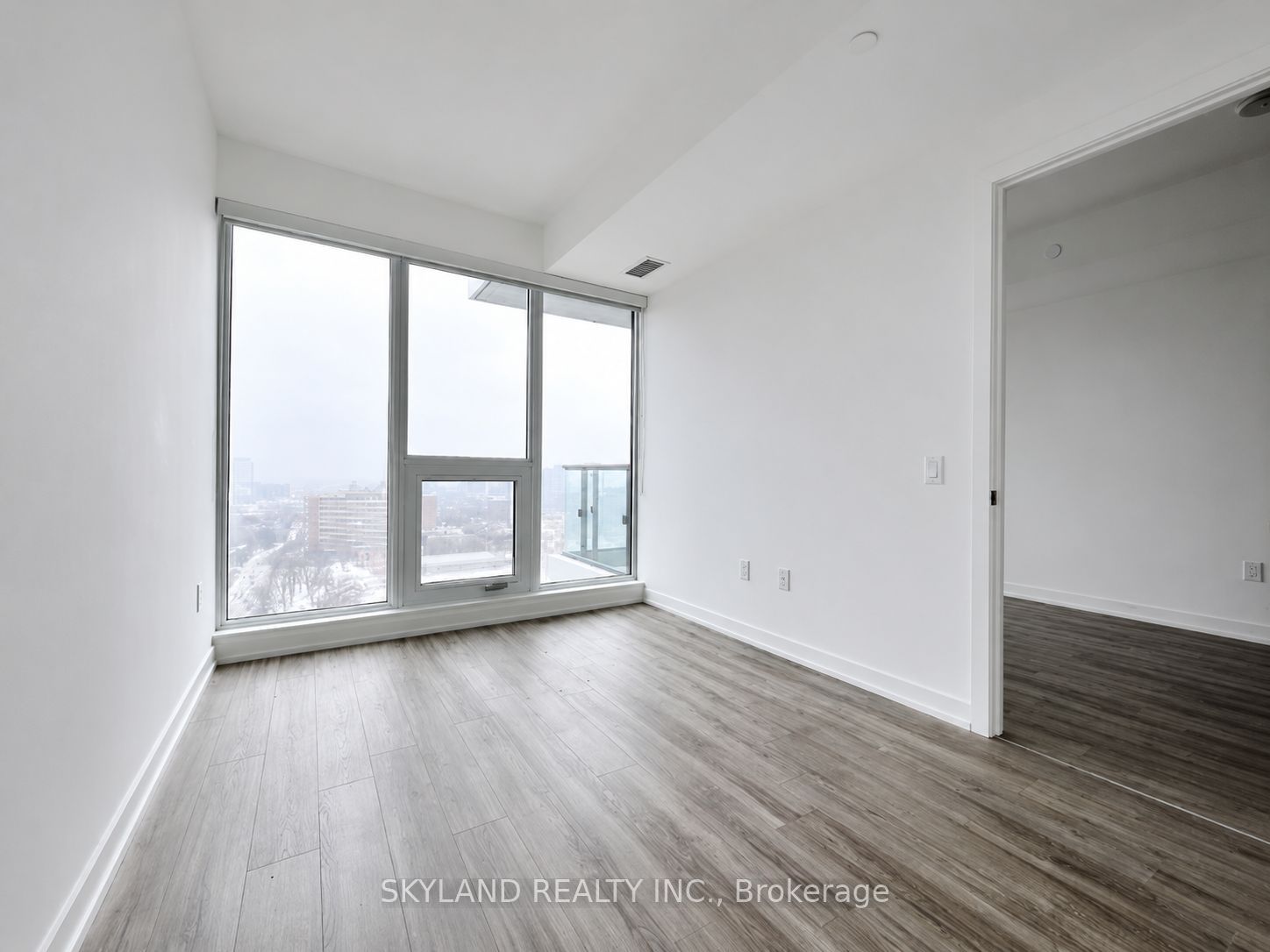77 Shuter Street 1908, Toronto, ON M5B 0B8 photo 5