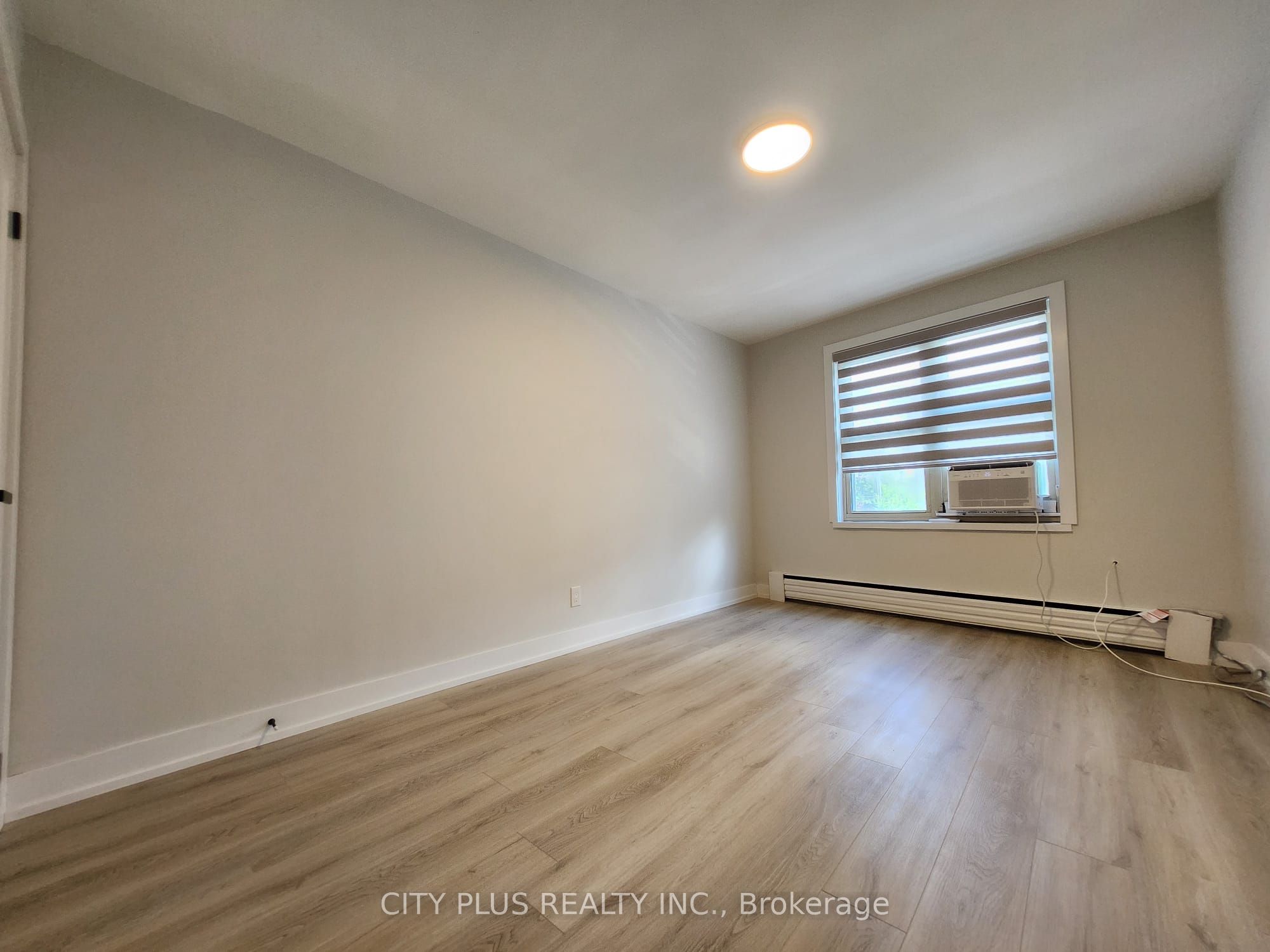 3547 Bathurst Street 2, Toronto, ON M6A 2C7 photo 5