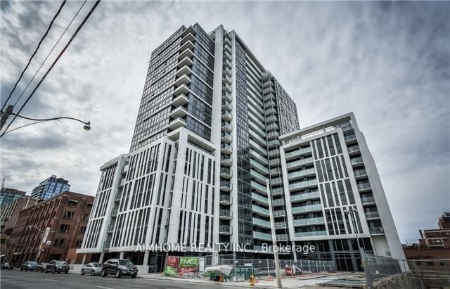 400 Adelaide Street E 305, Toronto, ON M5A 4S3
