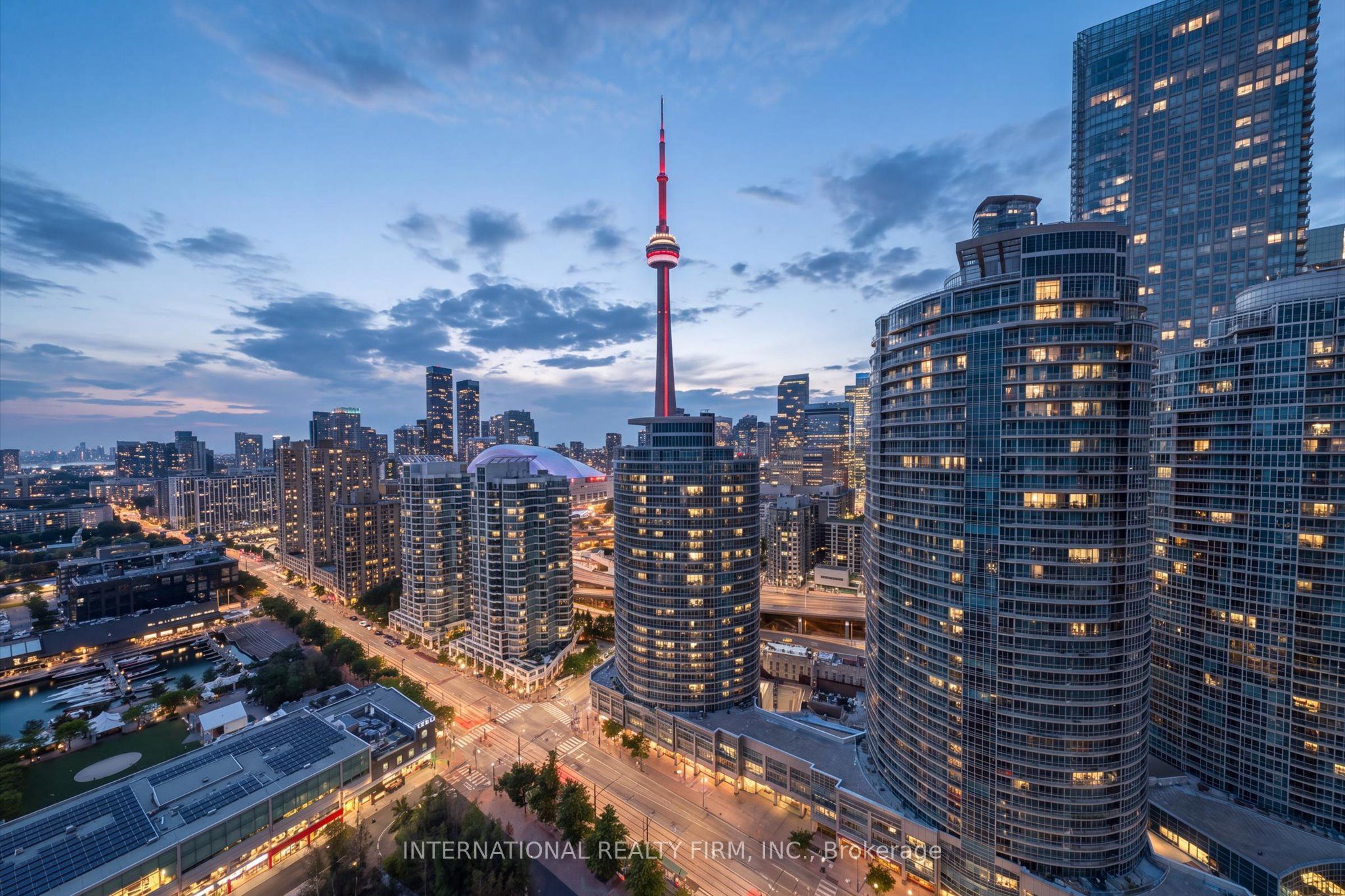 218 Queens Quay W Ph4, Toronto, ON M5J 2Y6 photo 2