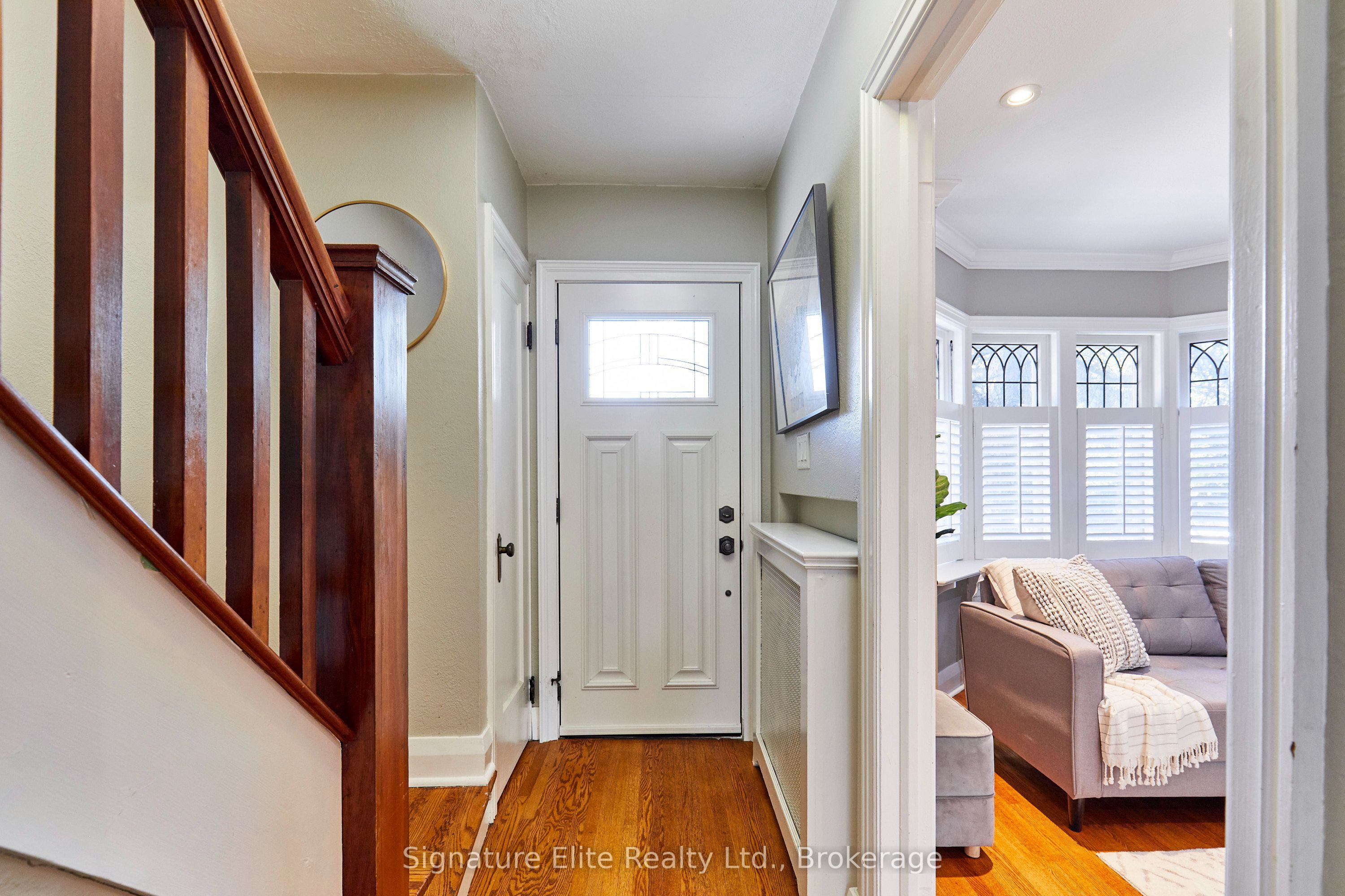 153 Parkhurst Boulevard, Toronto, ON M4G 2E8 photo 3