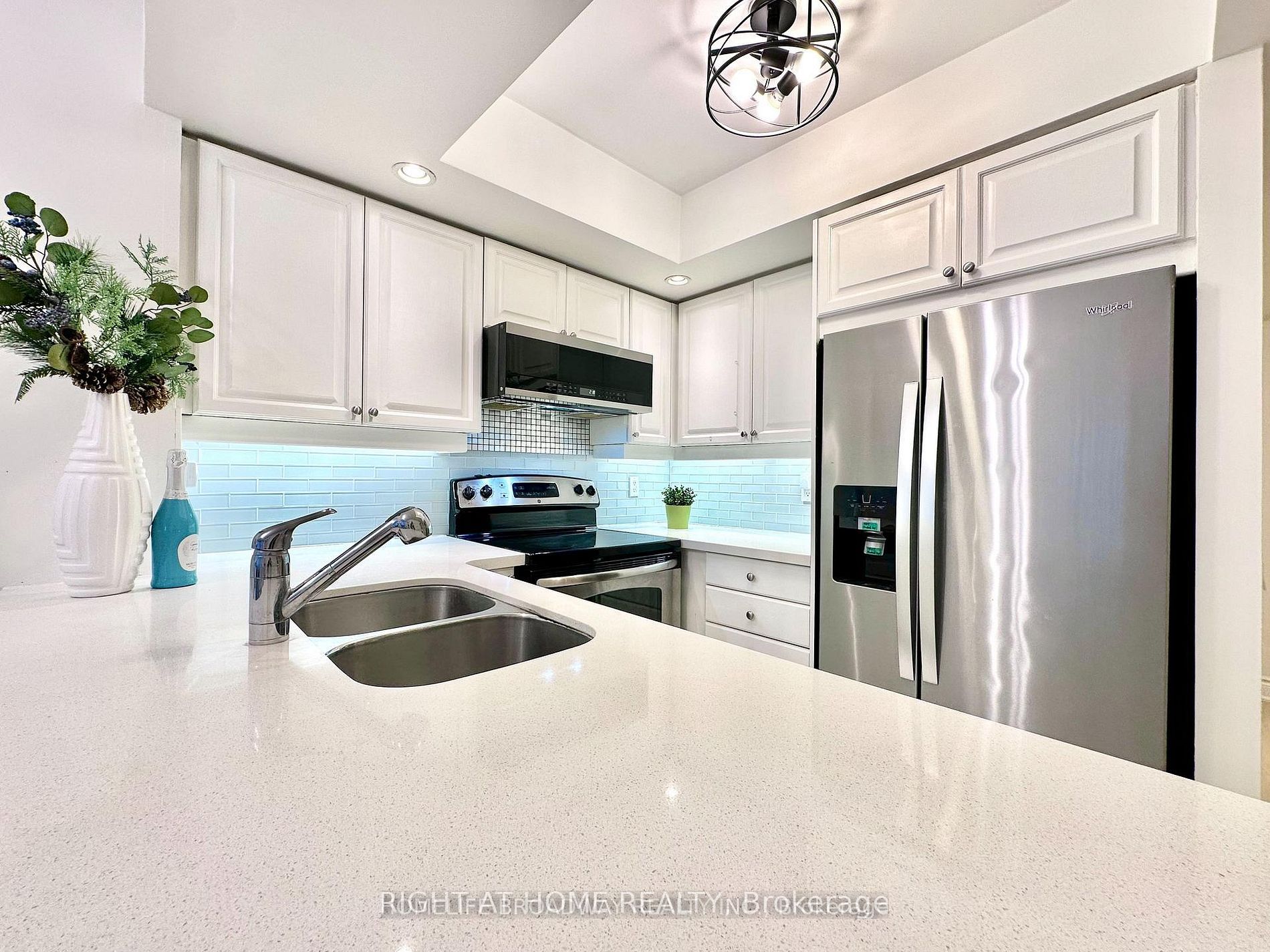 15 Northtown Way 521, Toronto, ON M2N 7A2 photo 5