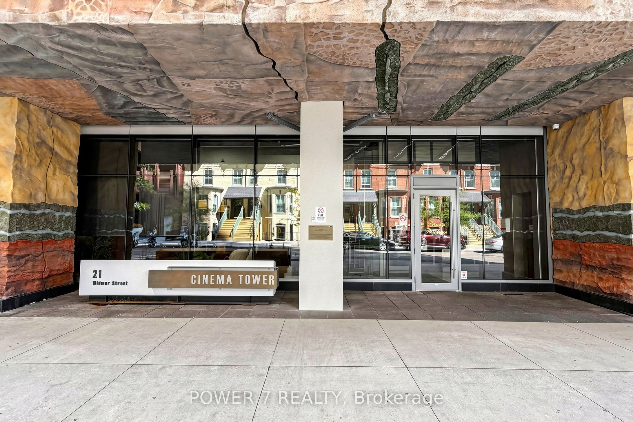 21 Widmer Street 4207, Toronto, ON M5V 0B8 photo 3