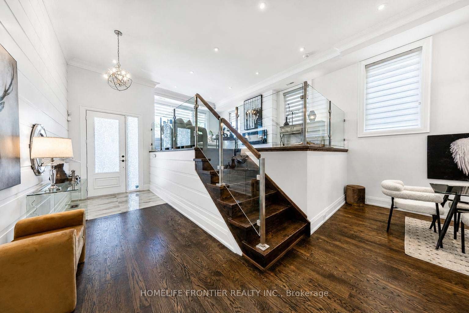 82 Cameron Avenue, Toronto, ON M2N 1E2 photo 3