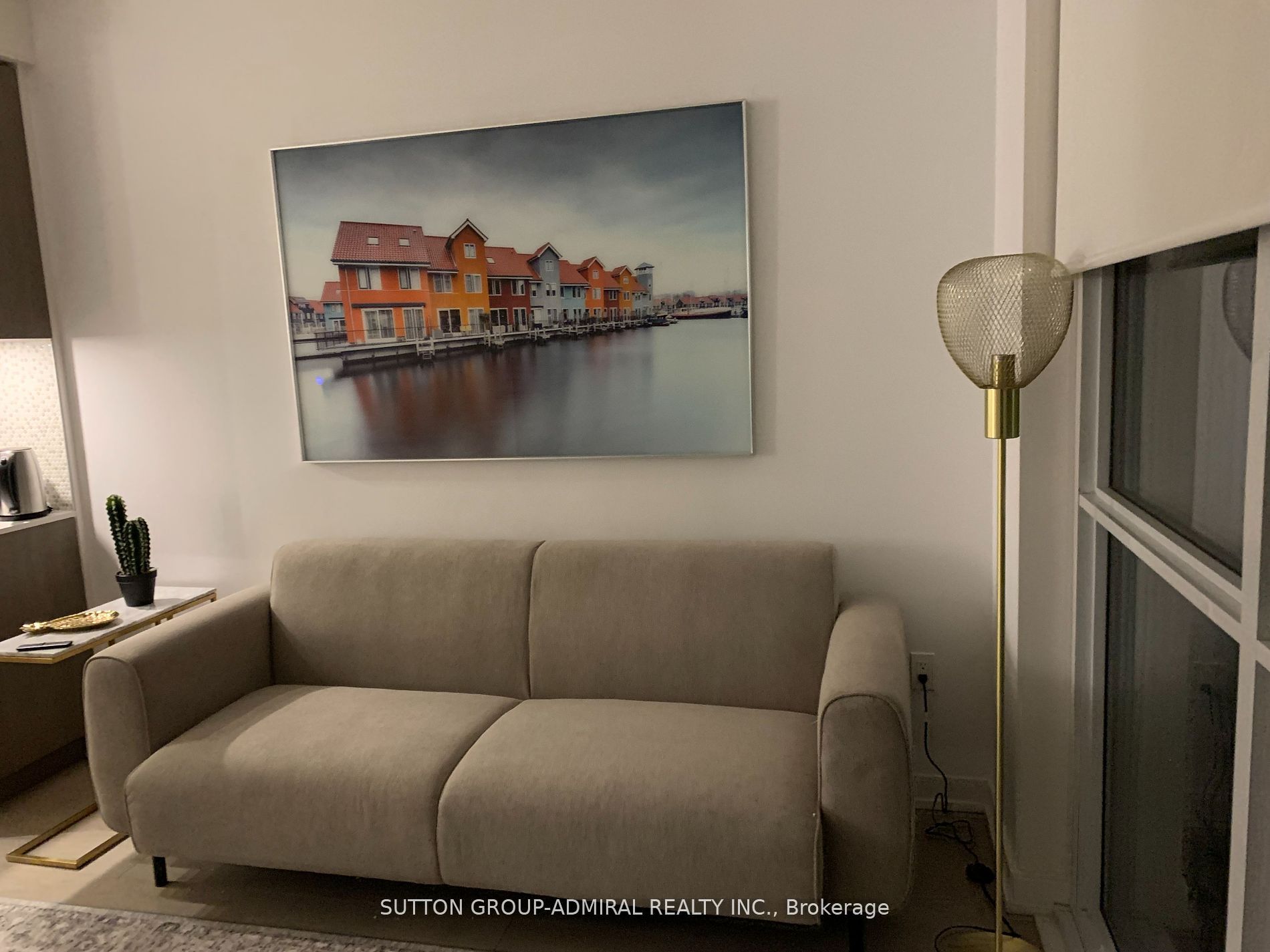 1 Yorkville Avenue 2203, Toronto, ON M4W 1L1 photo 3