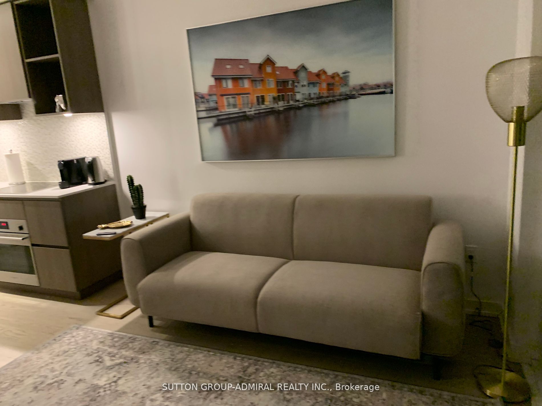 1 Yorkville Avenue 2203, Toronto, ON M4W 1L1 photo 4