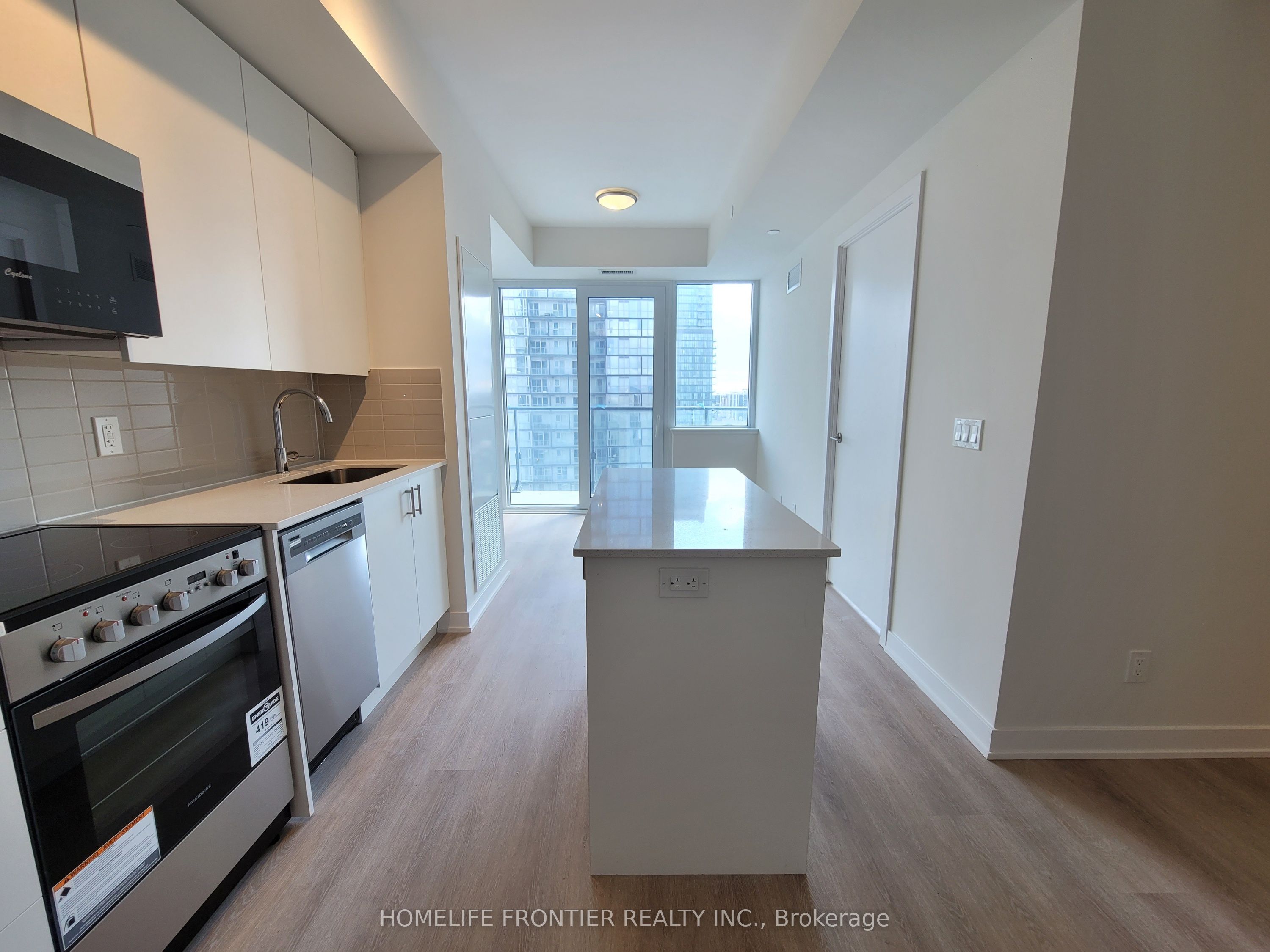15 Ellerslie Avenue 2504, Toronto, ON M2N 5P6 photo 2