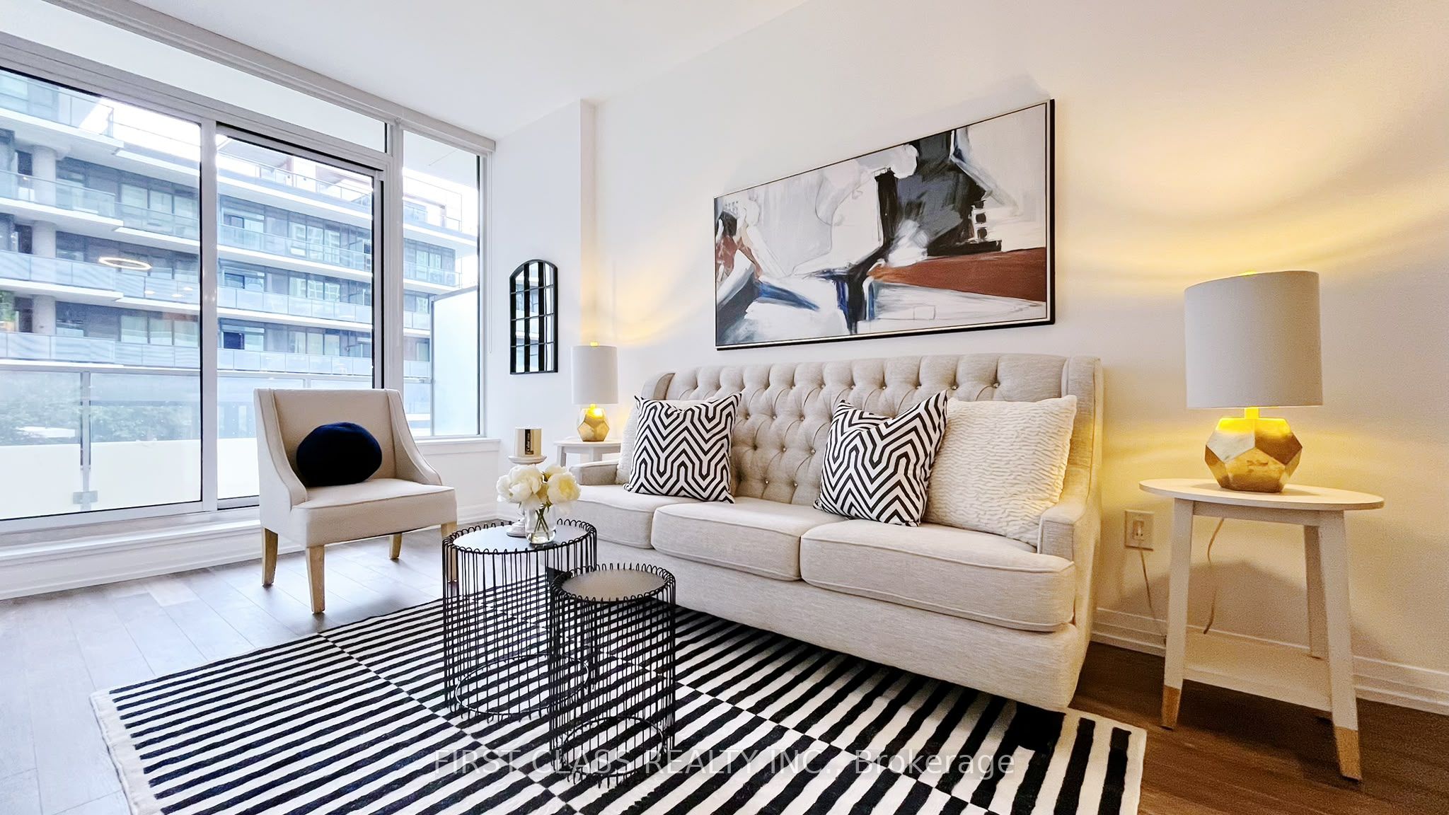 75 Canterbury Place 208, Toronto, ON M2N 0L2 photo 3