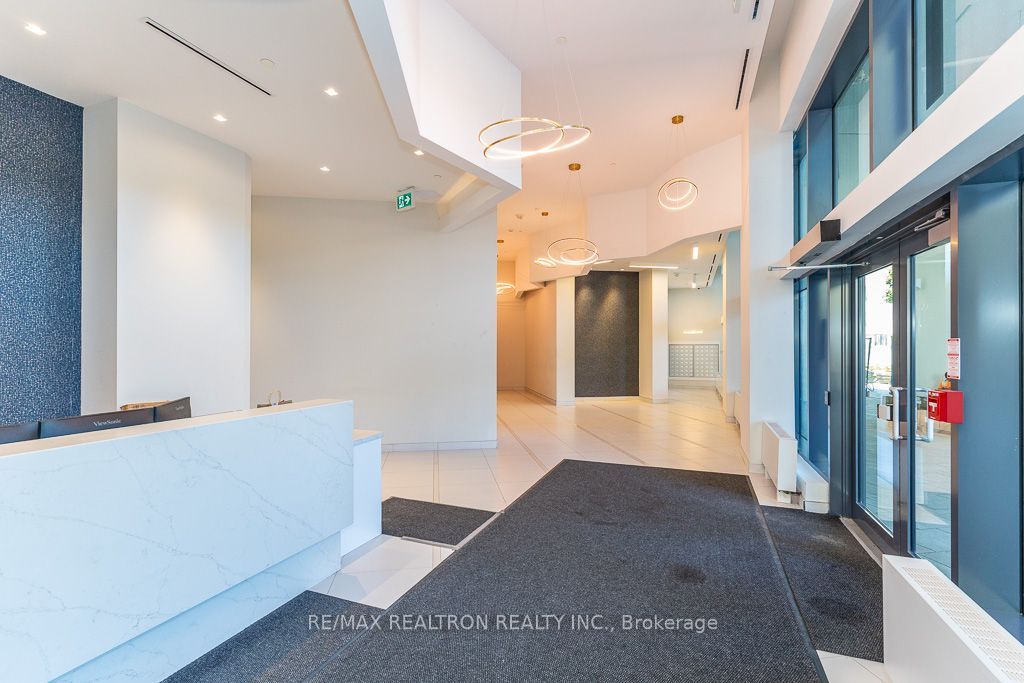 15 Ellerslie Avenue 1905, Toronto, ON M2N 5P6 photo 4