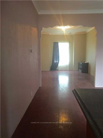 65 Stafford Street Main, Toronto, ON M6J 2R7 photo 2