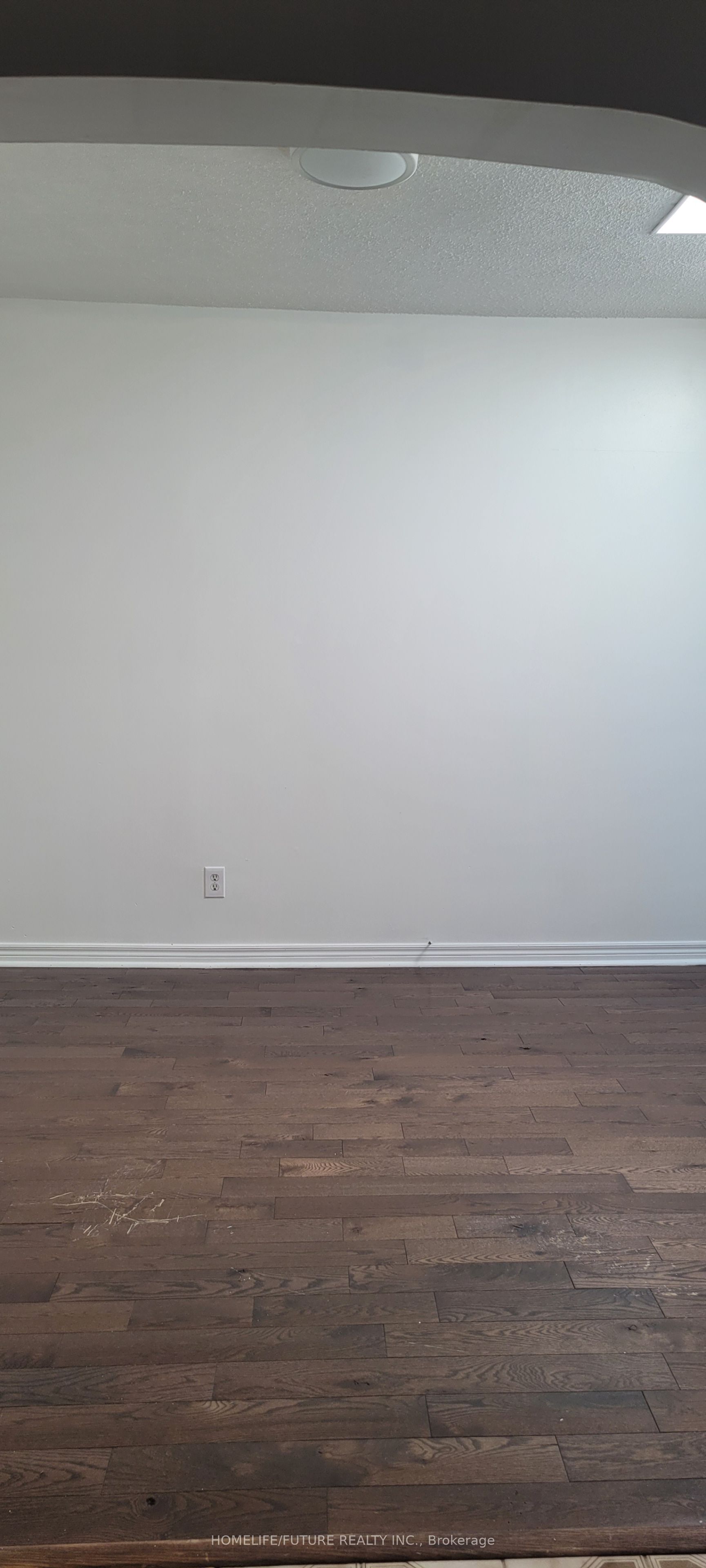 697 College Street 2nd Floor, Toronto, ON M6G 1B9 photo 5