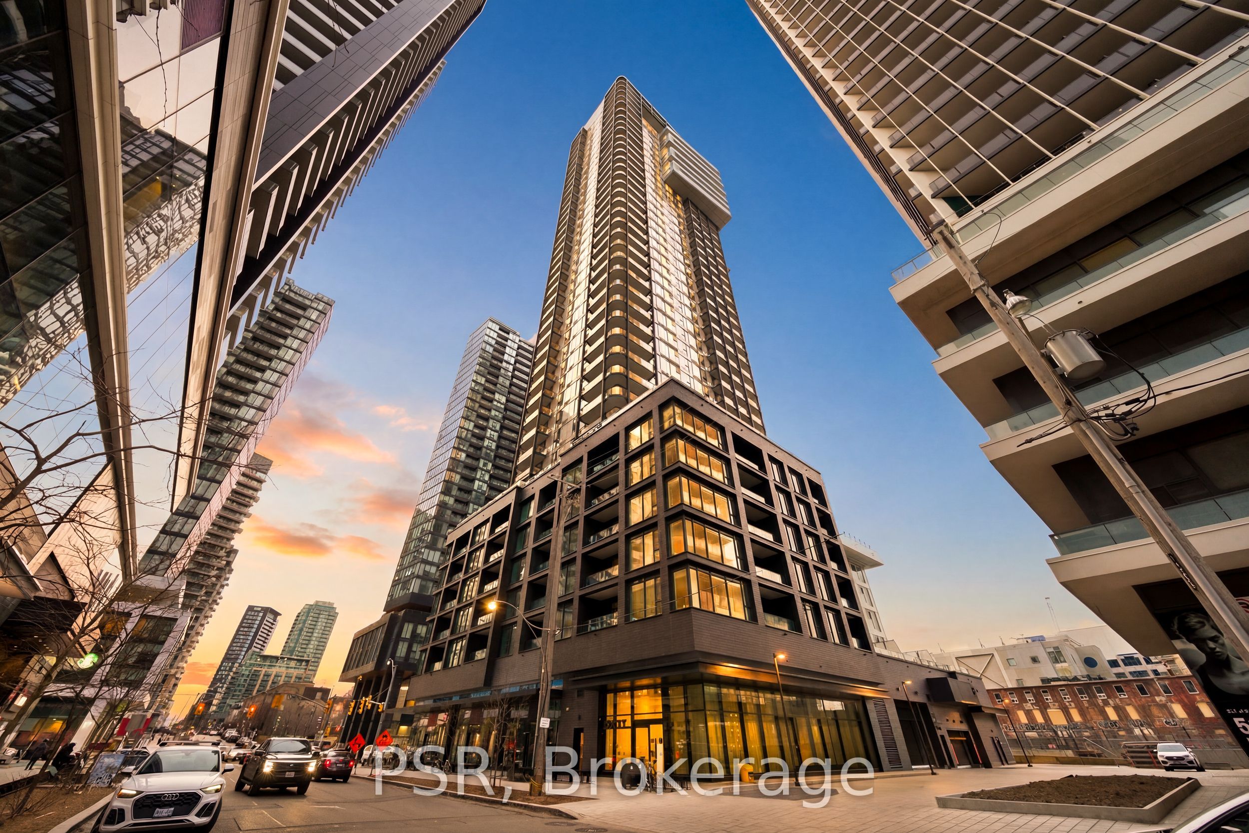 70 Ordnance Street 1903, Toronto, ON M6K 0G9