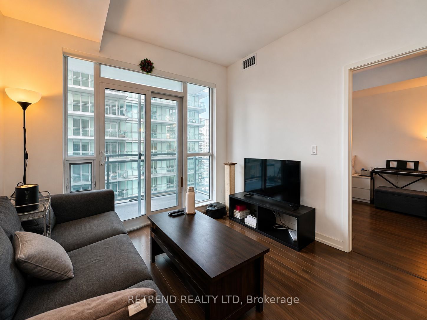 89 dunfield Avenue 1306, Toronto, ON M4S 0A4 photo 3