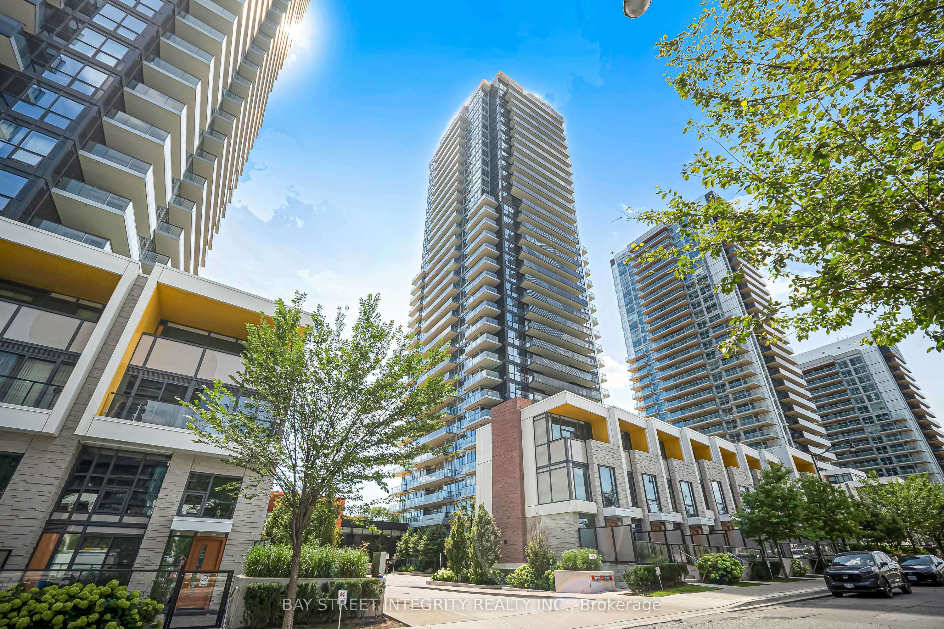 85 McMahon Drive 1206, Toronto, ON M2K 0H1