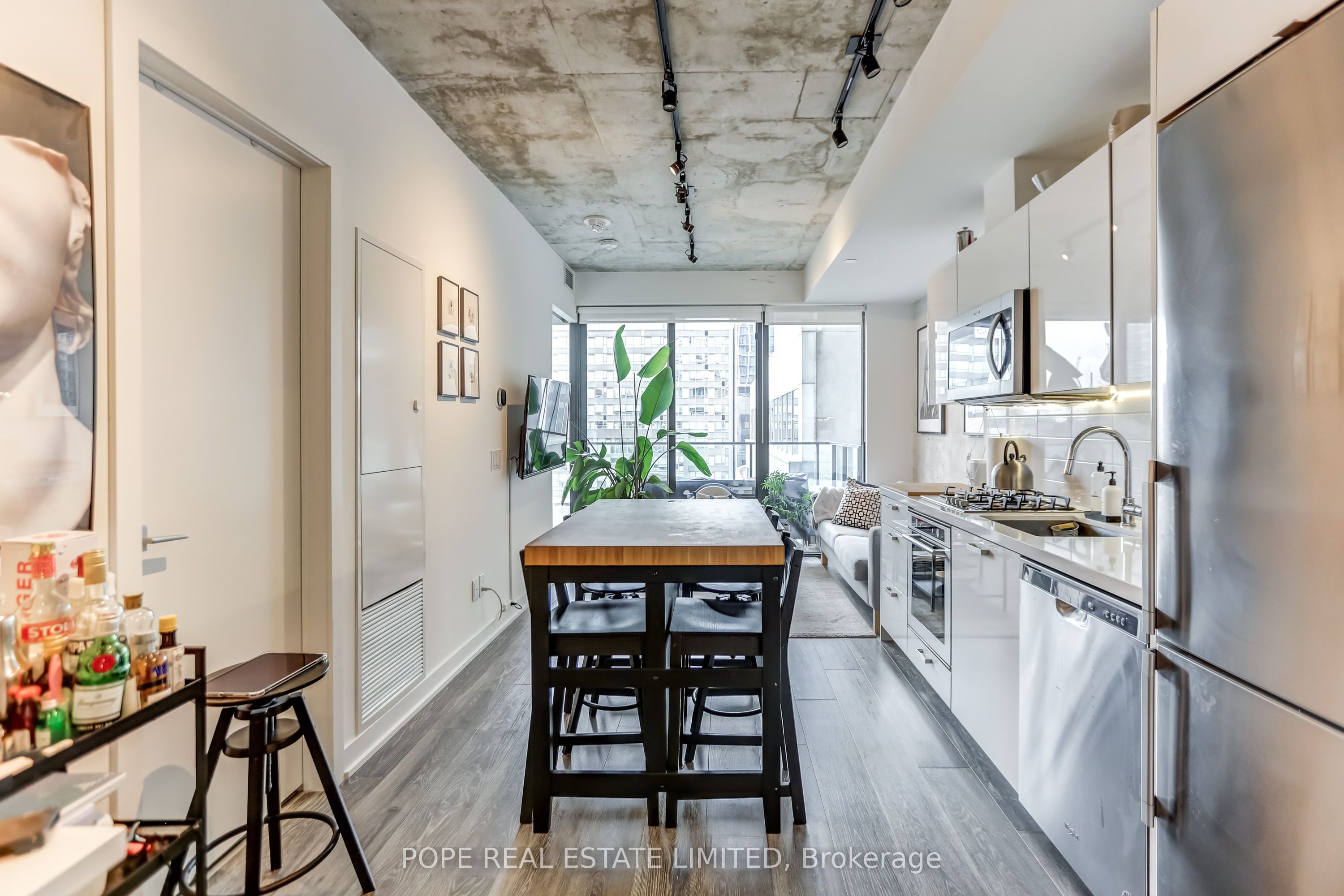 55 Ontario Street 608, Toronto, ON M5A 0T8 photo 3