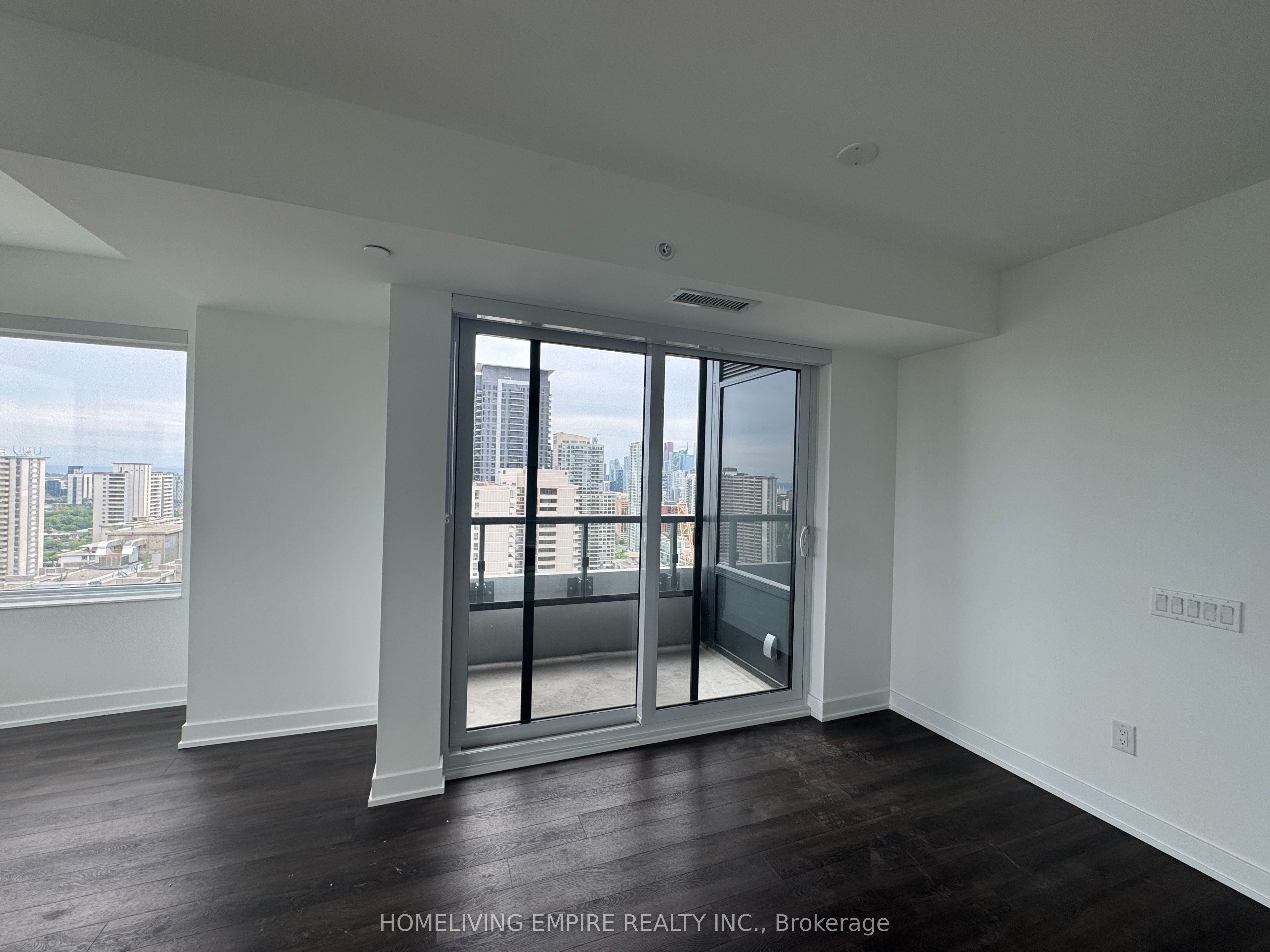609 Sherbourne Street 4909, Toronto, ON M4X 0A4 photo 5