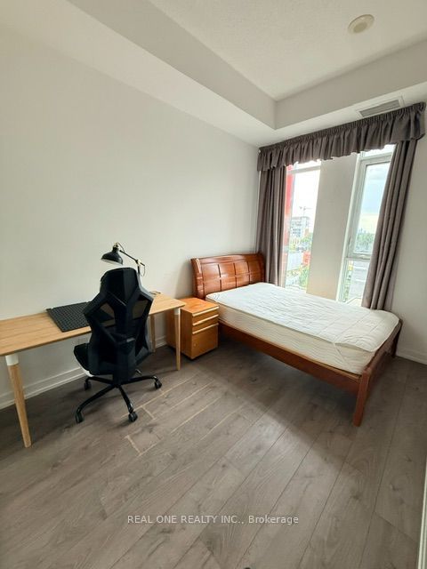 297 College Street 716, Toronto, ON M5T 1S2 photo 5