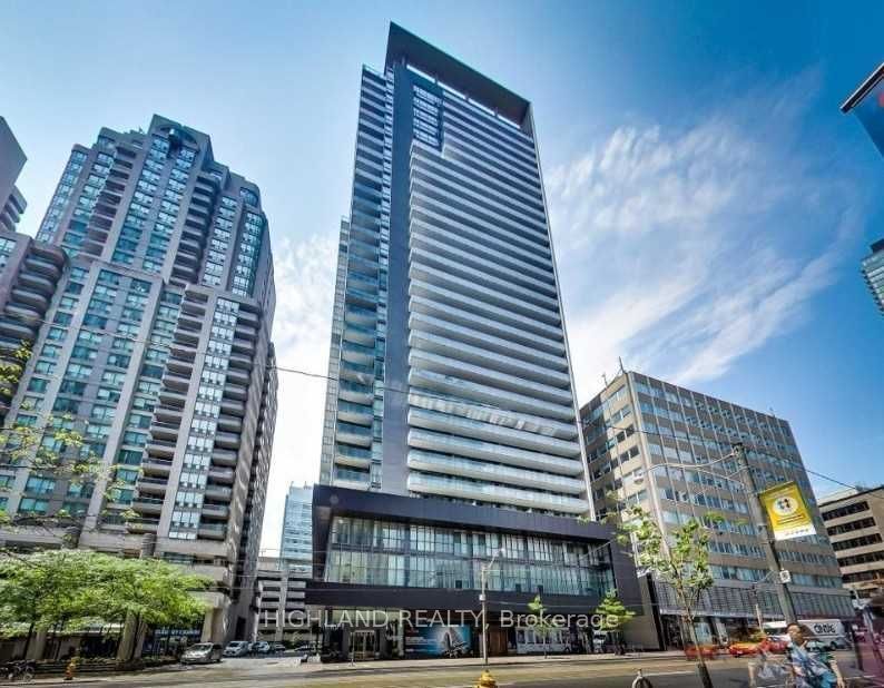 770 Bay Street 408, Toronto, ON M5G 0A6