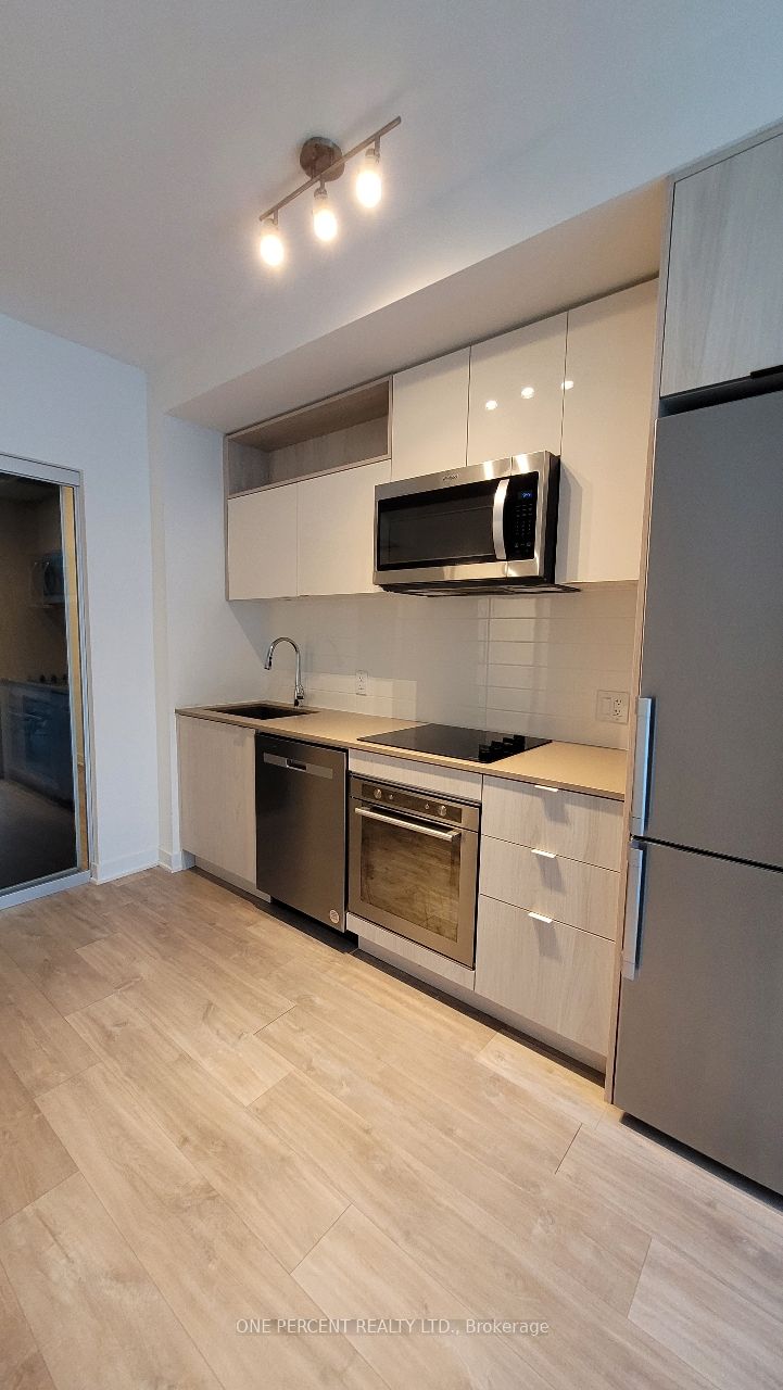121 Lower Sherbourne Street E 471, Toronto, ON M5A 0W8 photo 3