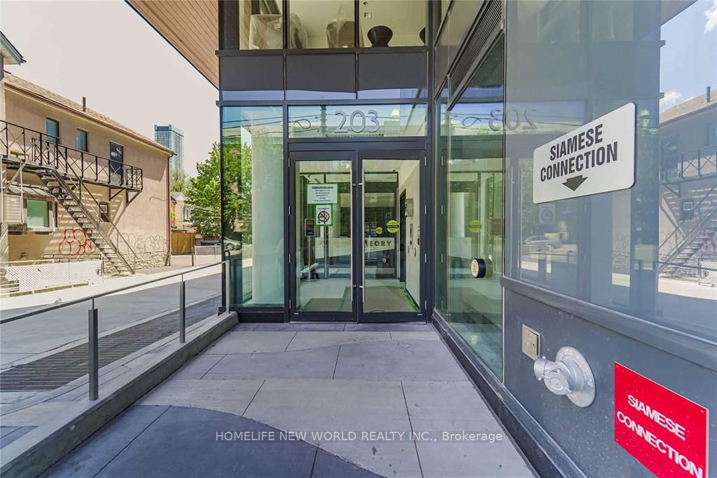 203 College Street 2505, Toronto, ON M5T 1P9 photo 2