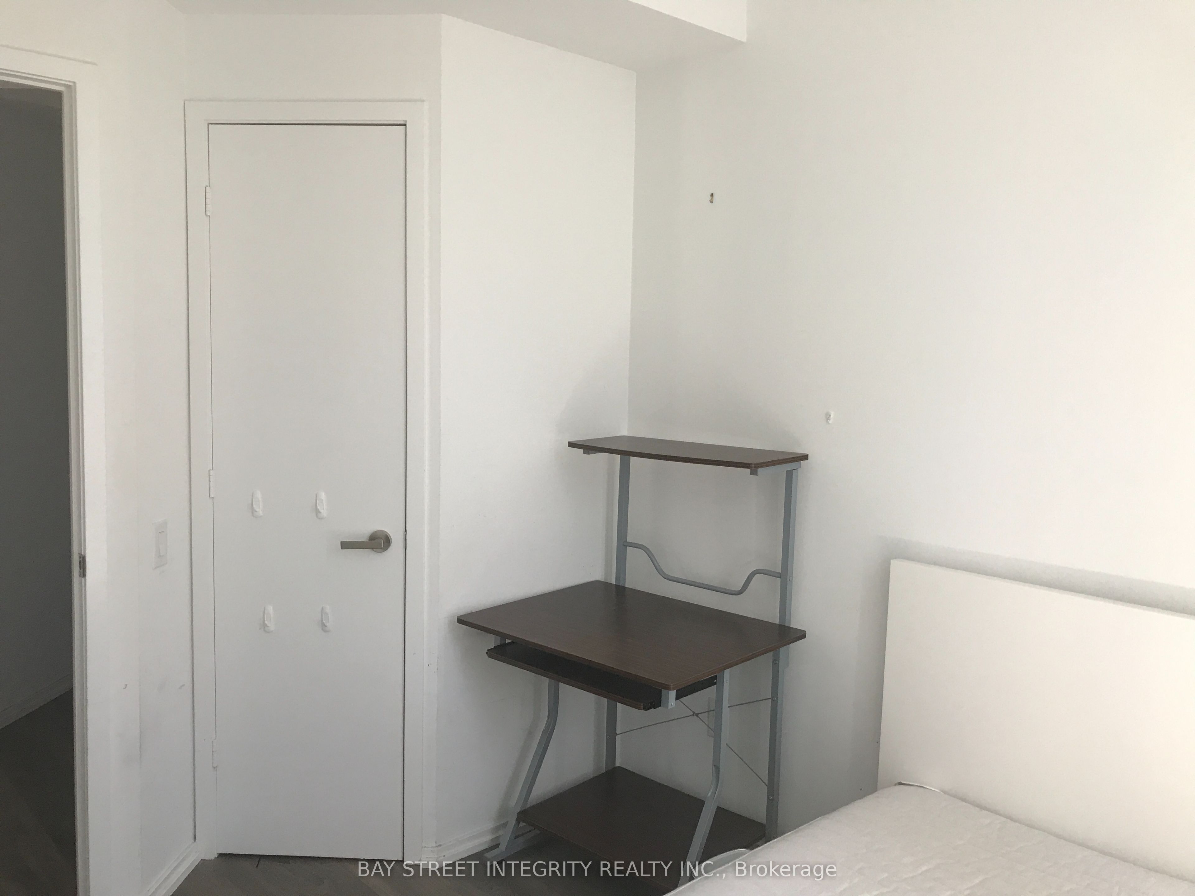 45 Charles Street E 802, Toronto, ON M4Y 1S2 photo 4