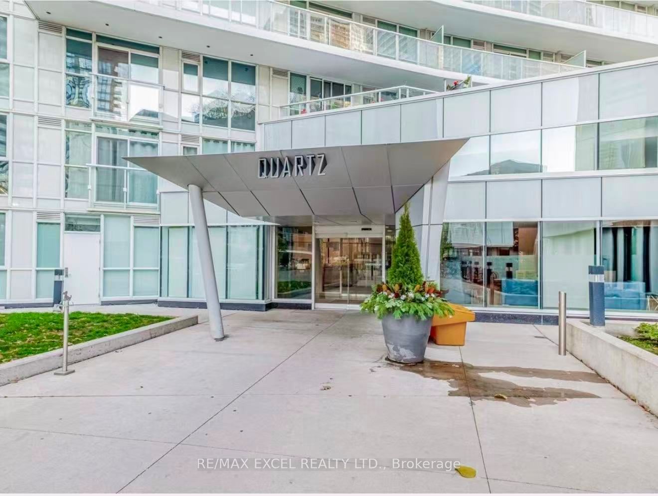 75 Queens Wharf Road 1915, Toronto, ON M5V 0J8 photo 4