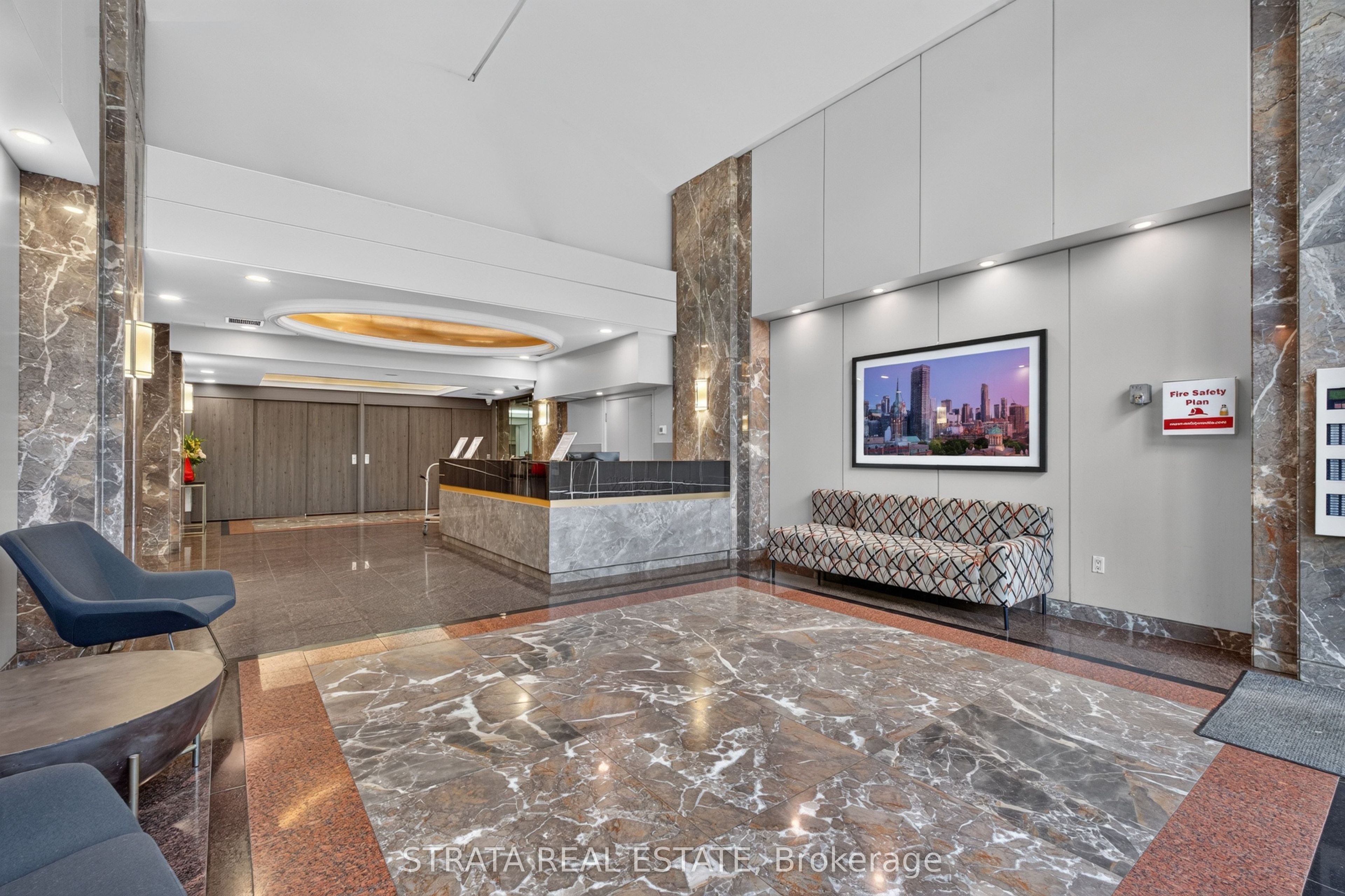 109 Front Street E 814, Toronto, ON M5A 4P7 photo 4