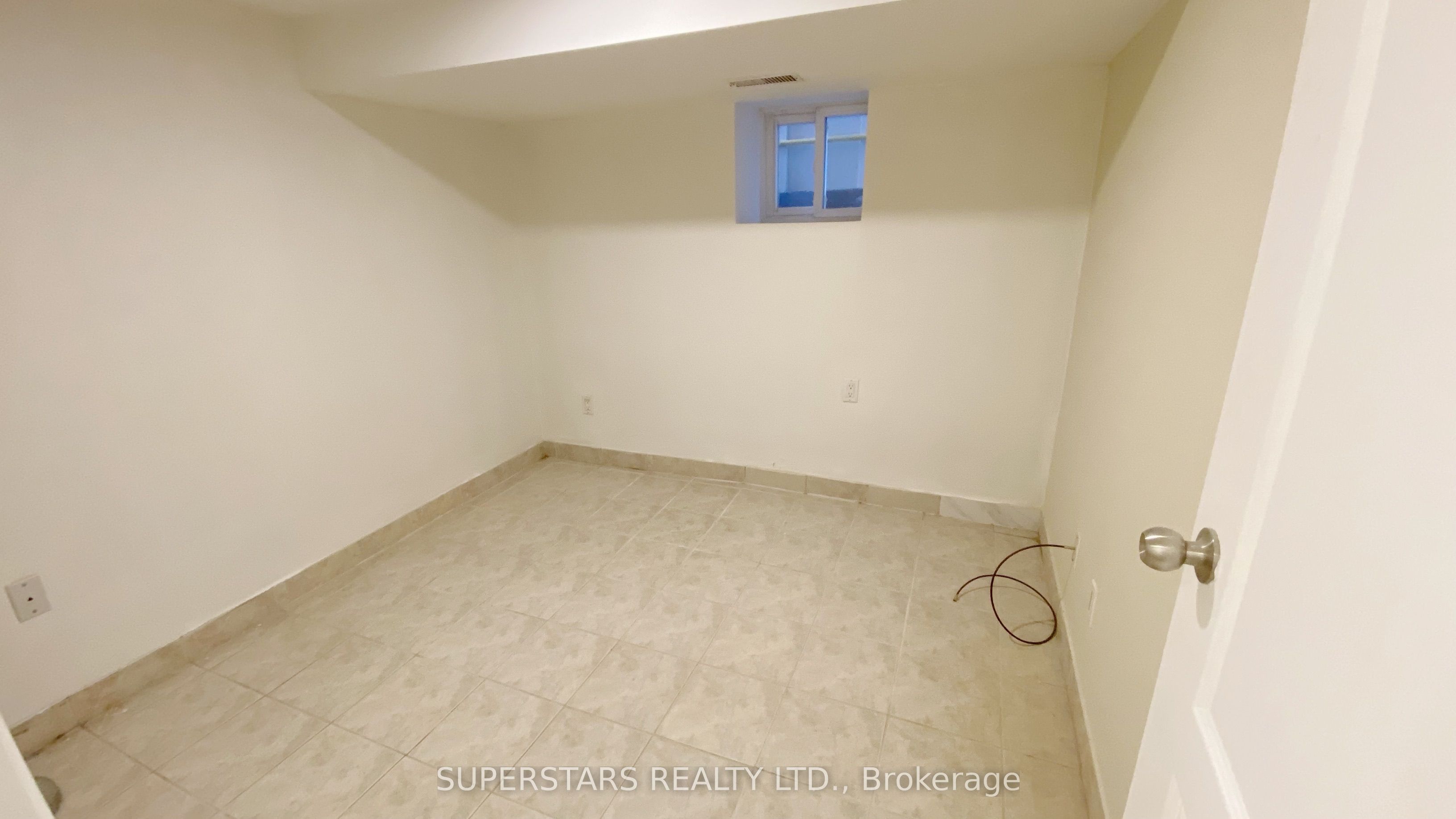 122 Huron Street 1, Toronto, ON M5T 2B3 photo 5