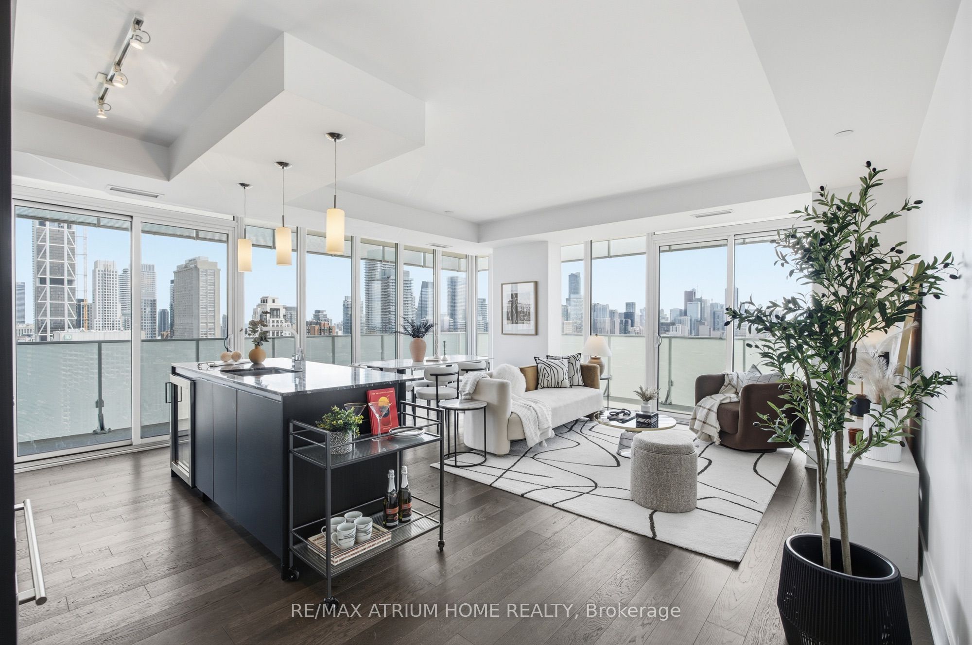 200 Bloor Street W 3103, Toronto, ON M5B 1T8