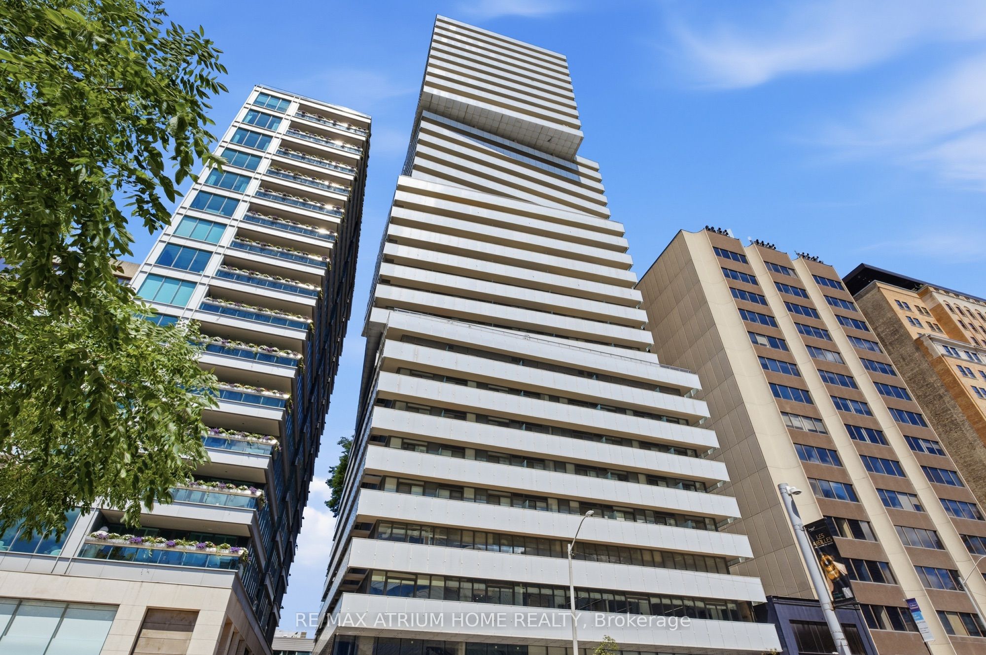 200 Bloor Street W 3103, Toronto, ON M5B 1T8 photo 3