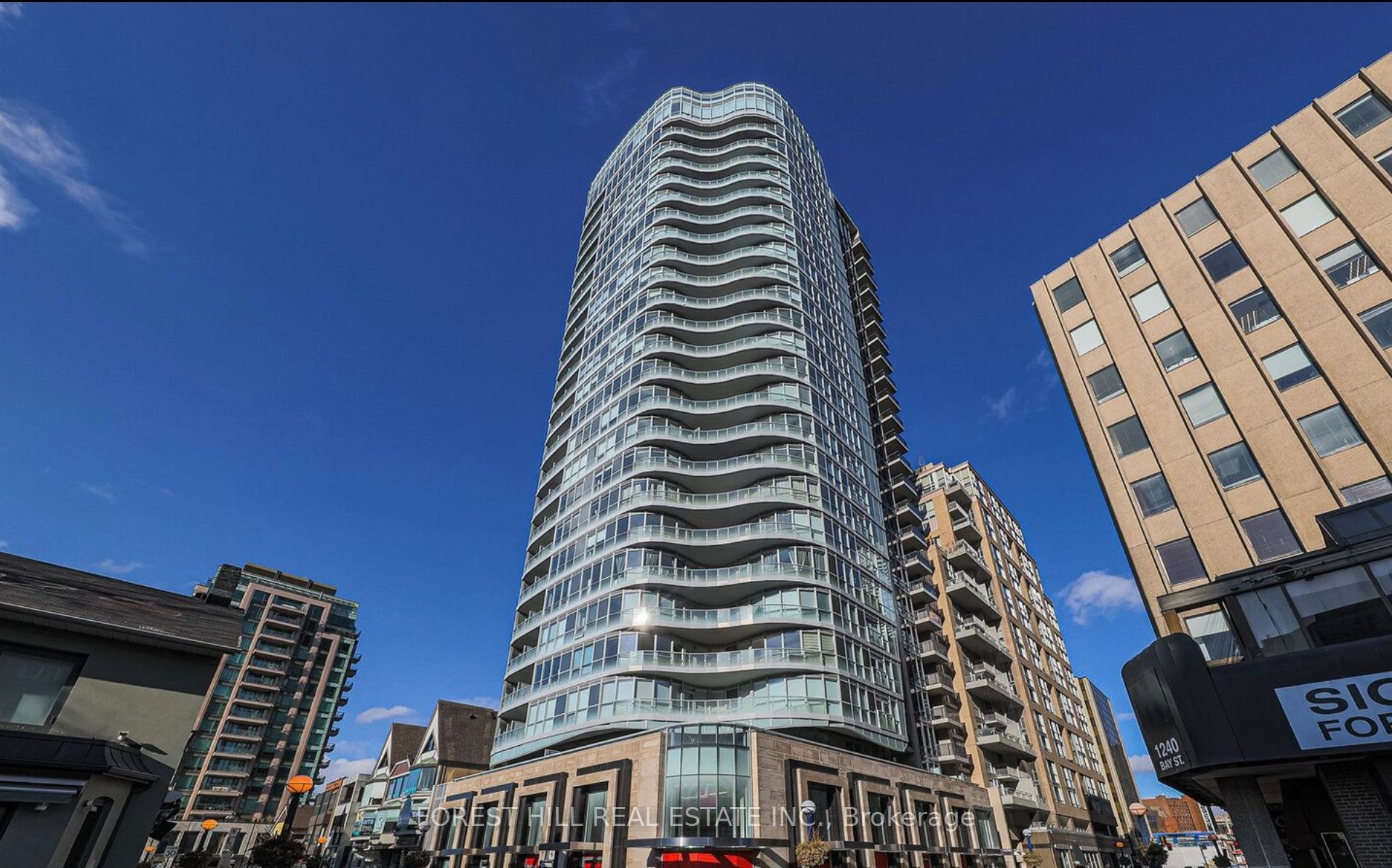88 Cumberland Avenue 1802, Toronto, ON M5R 1A3 photo 2