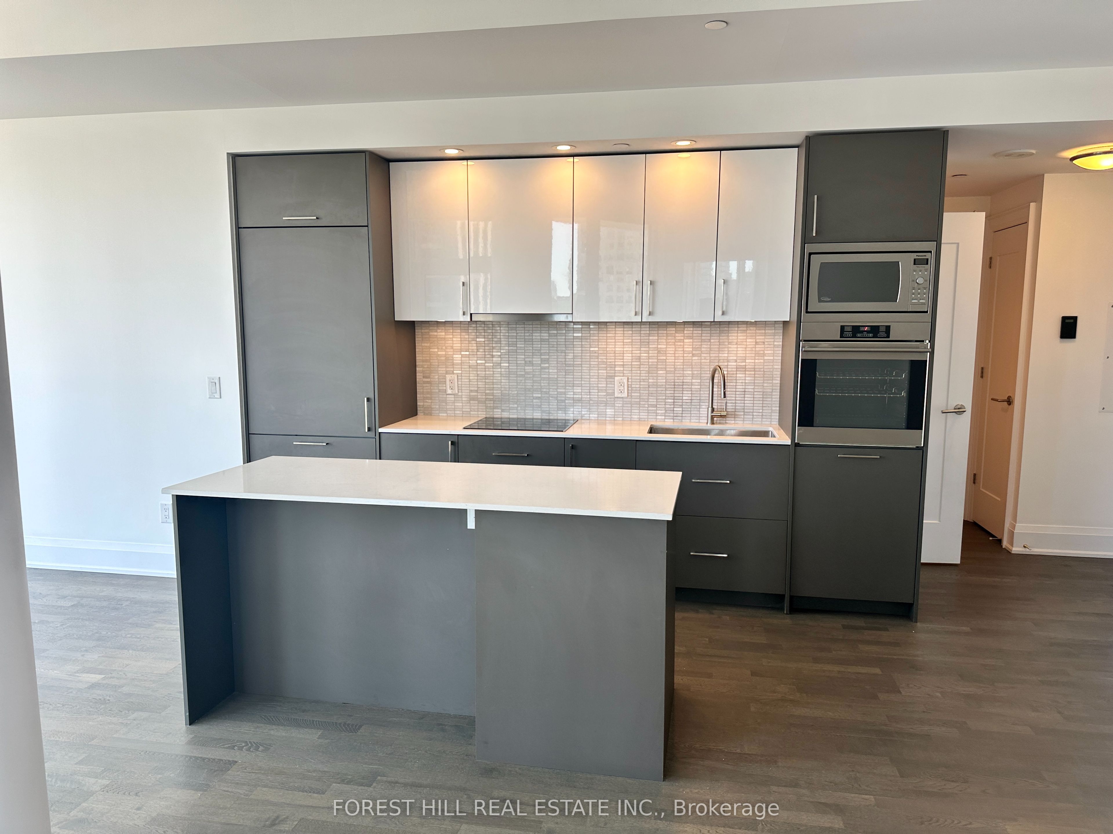 88 Cumberland Avenue 1802, Toronto, ON M5R 1A3 photo 5