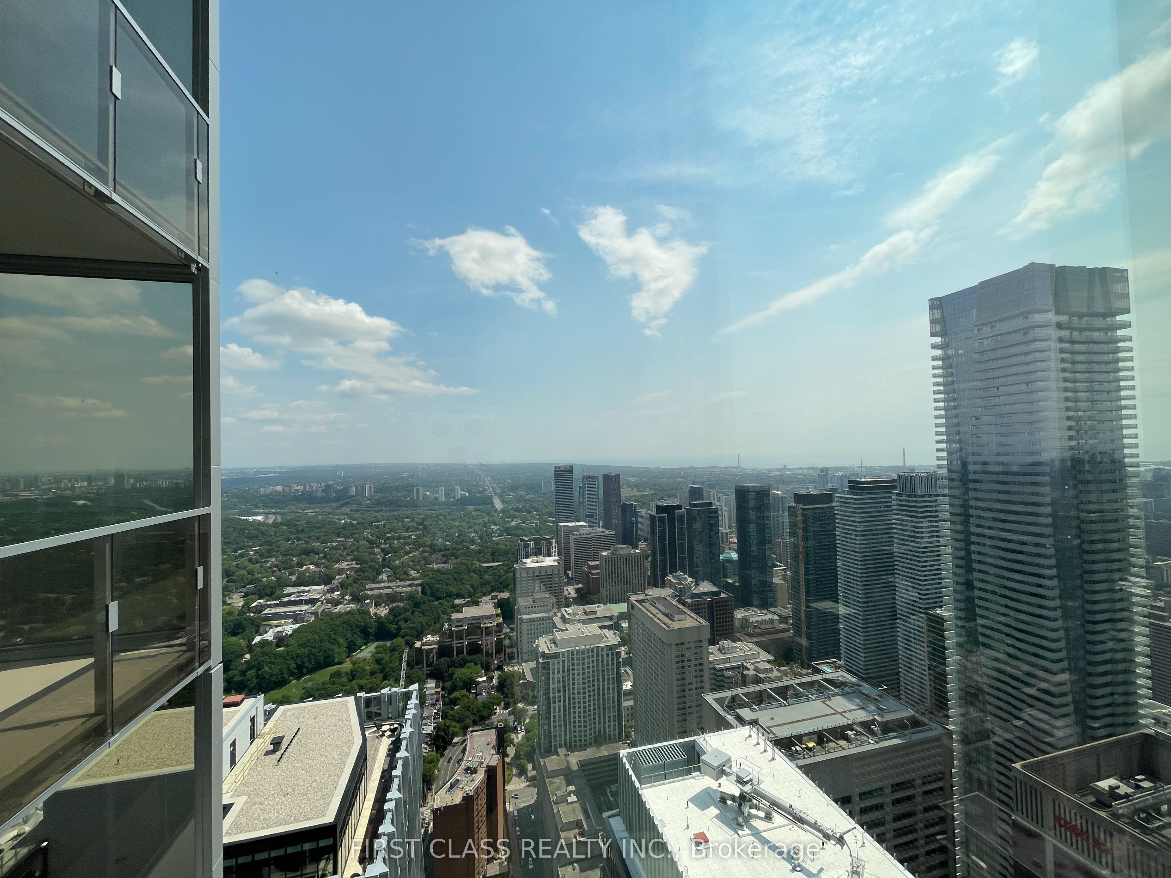 11 Yorkville Avenue 6307, Toronto, ON M4W 0B7 photo 4
