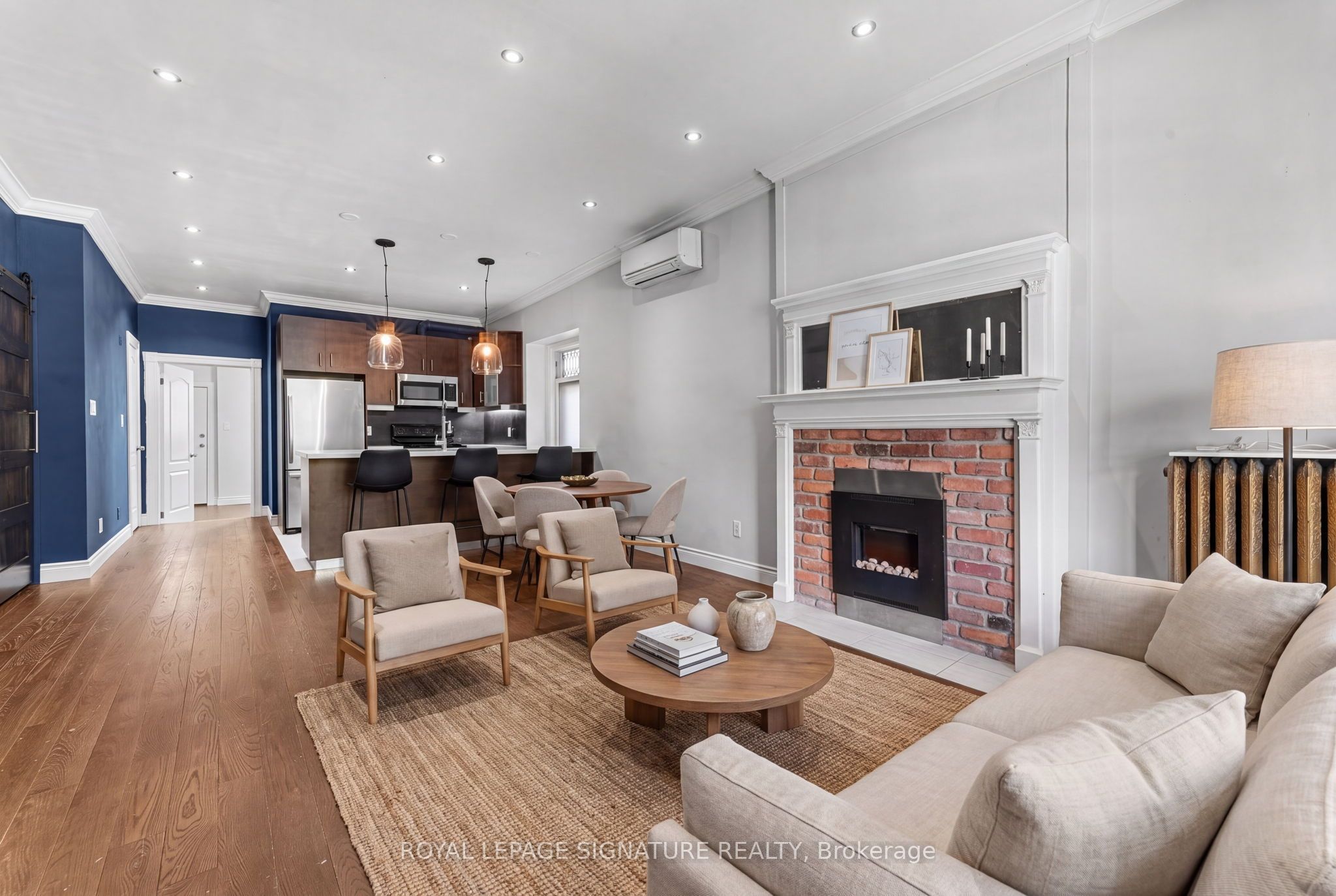 359 Clinton Street Main, Toronto, ON M6G 2Y7 photo 5