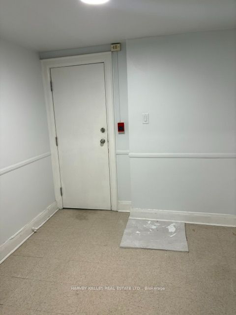 1661 Bathurst Street 1, Toronto, ON M5P 3K3 photo 2