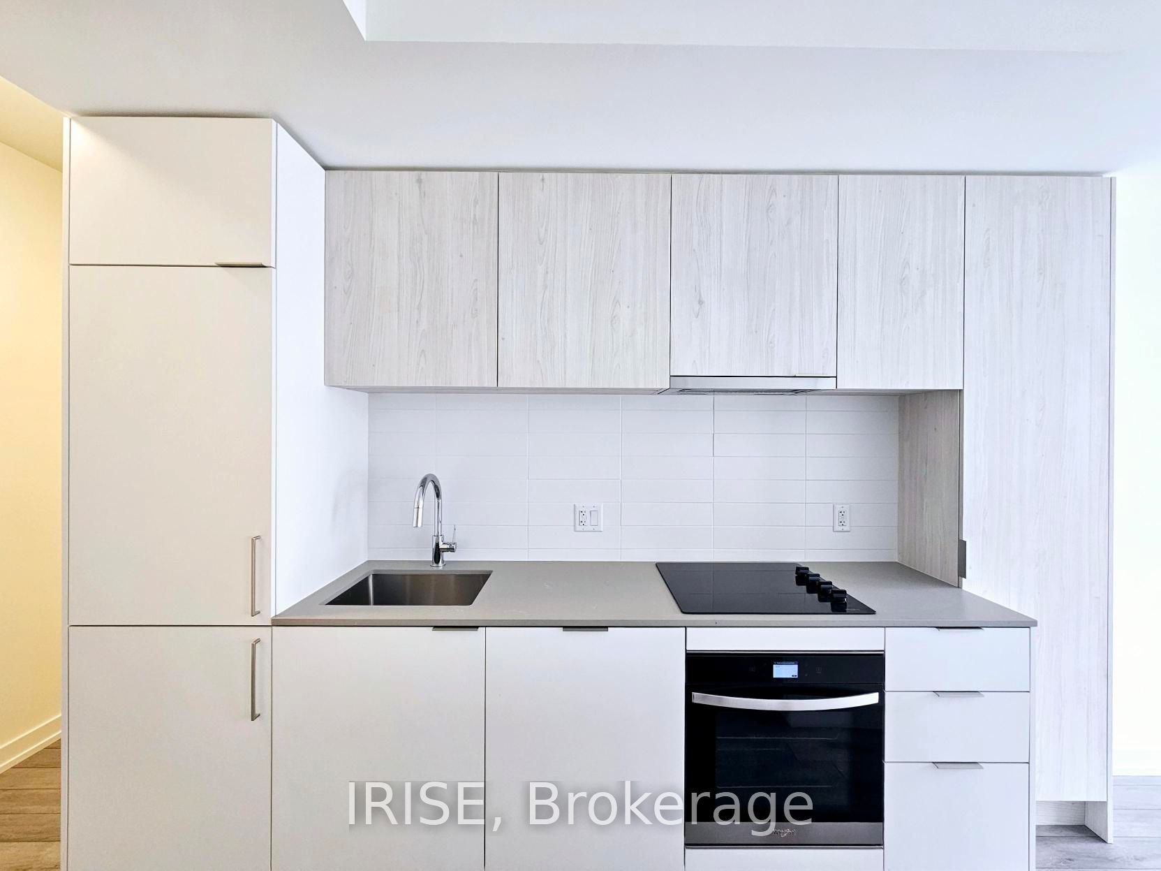 89 Church Street 607, Toronto, ON M5C 0B7 photo 3