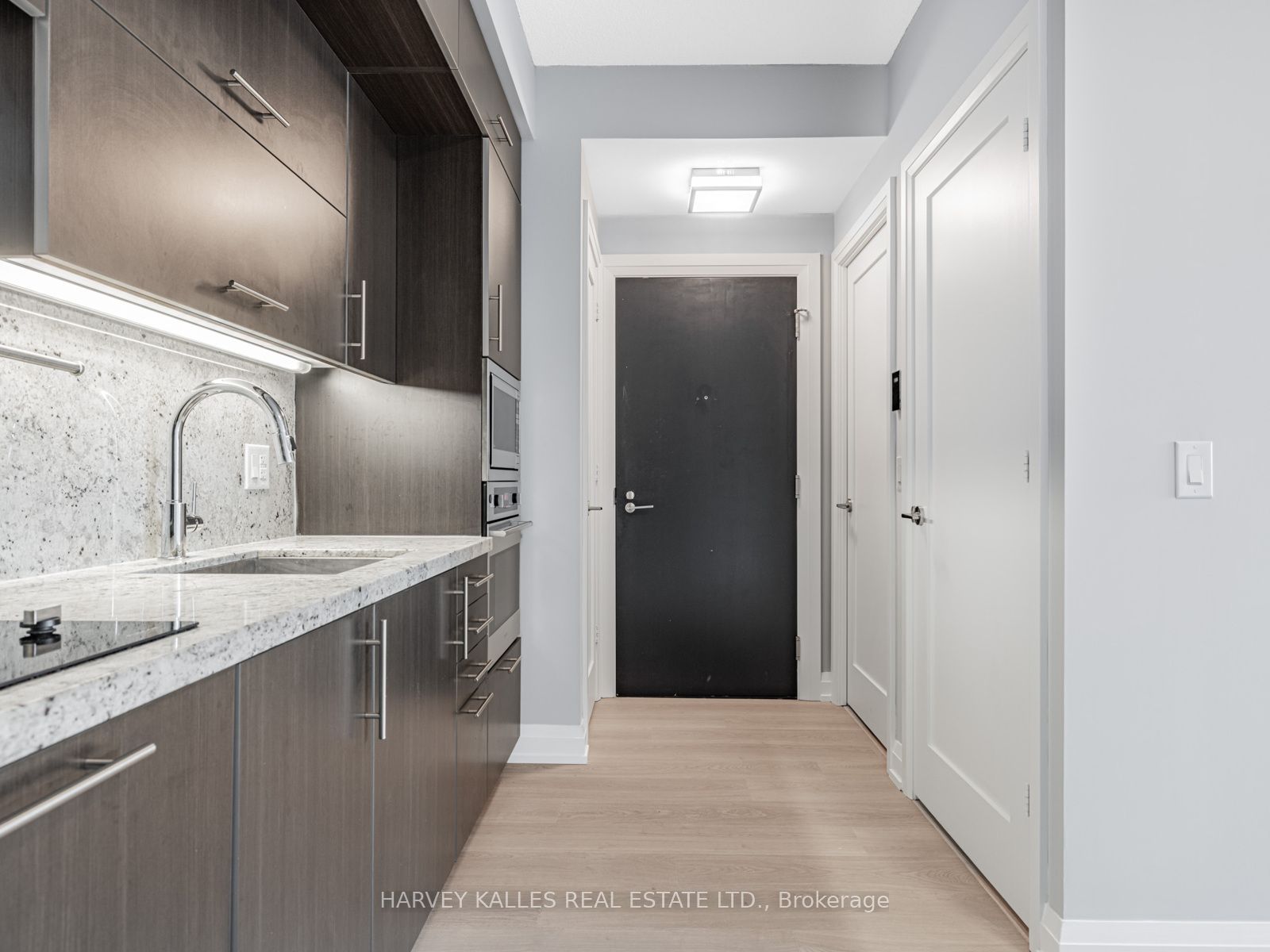 5 Sheppard Avenue E 2121, Toronto, ON M2N 2Z8 photo 5