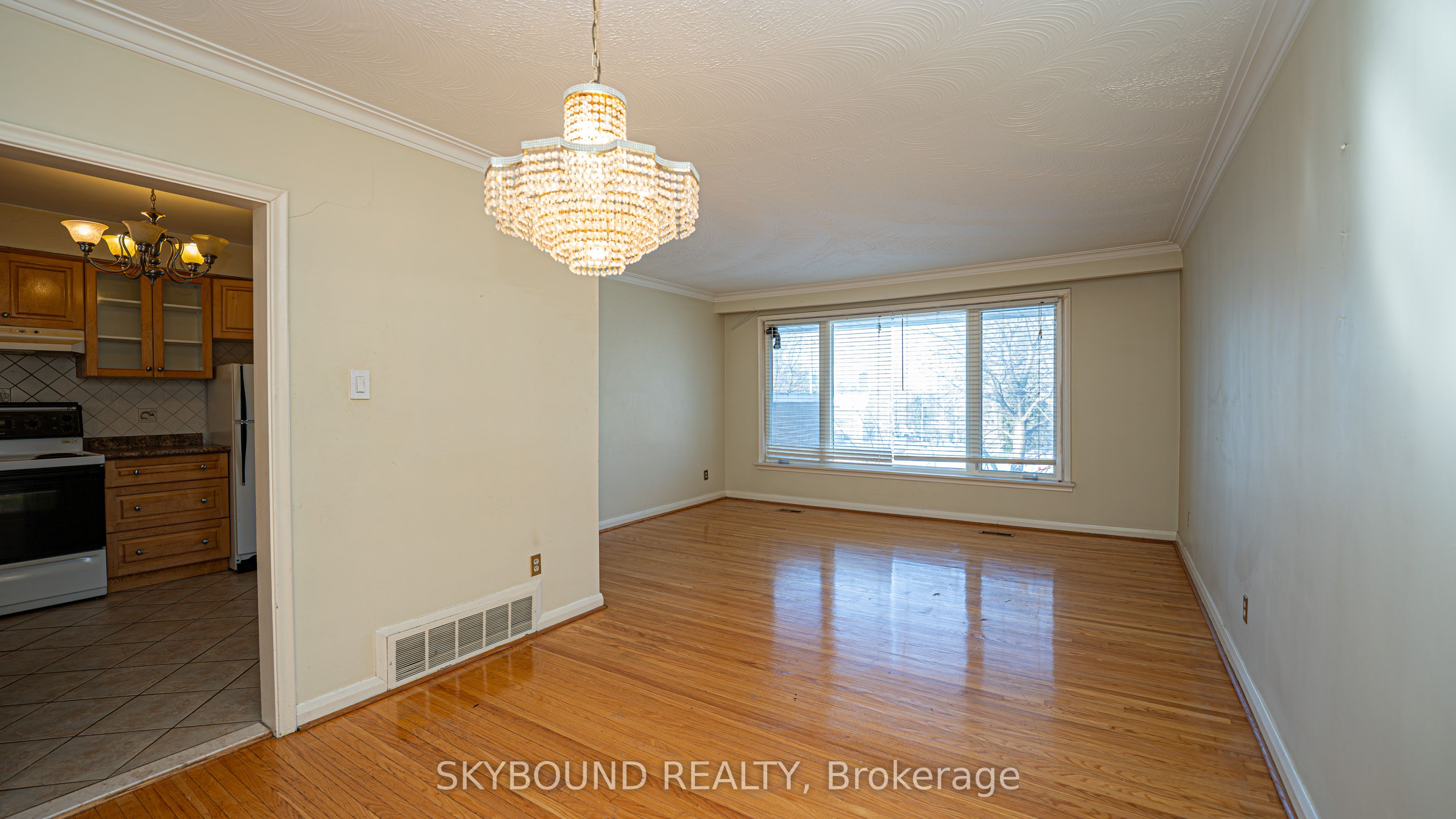 9 Caronport Crescent, Toronto, ON M3A 1G9 photo 4