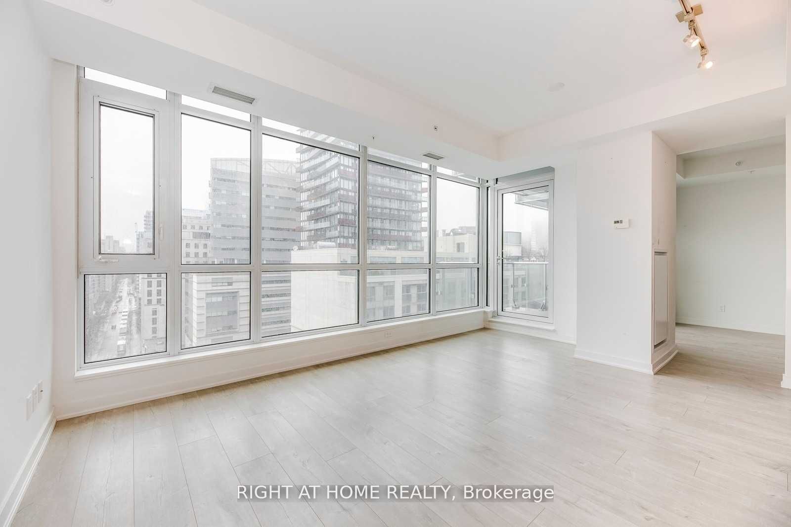 199 Richmond Street W 1410, Toronto, ON M5V 0H4 photo 2