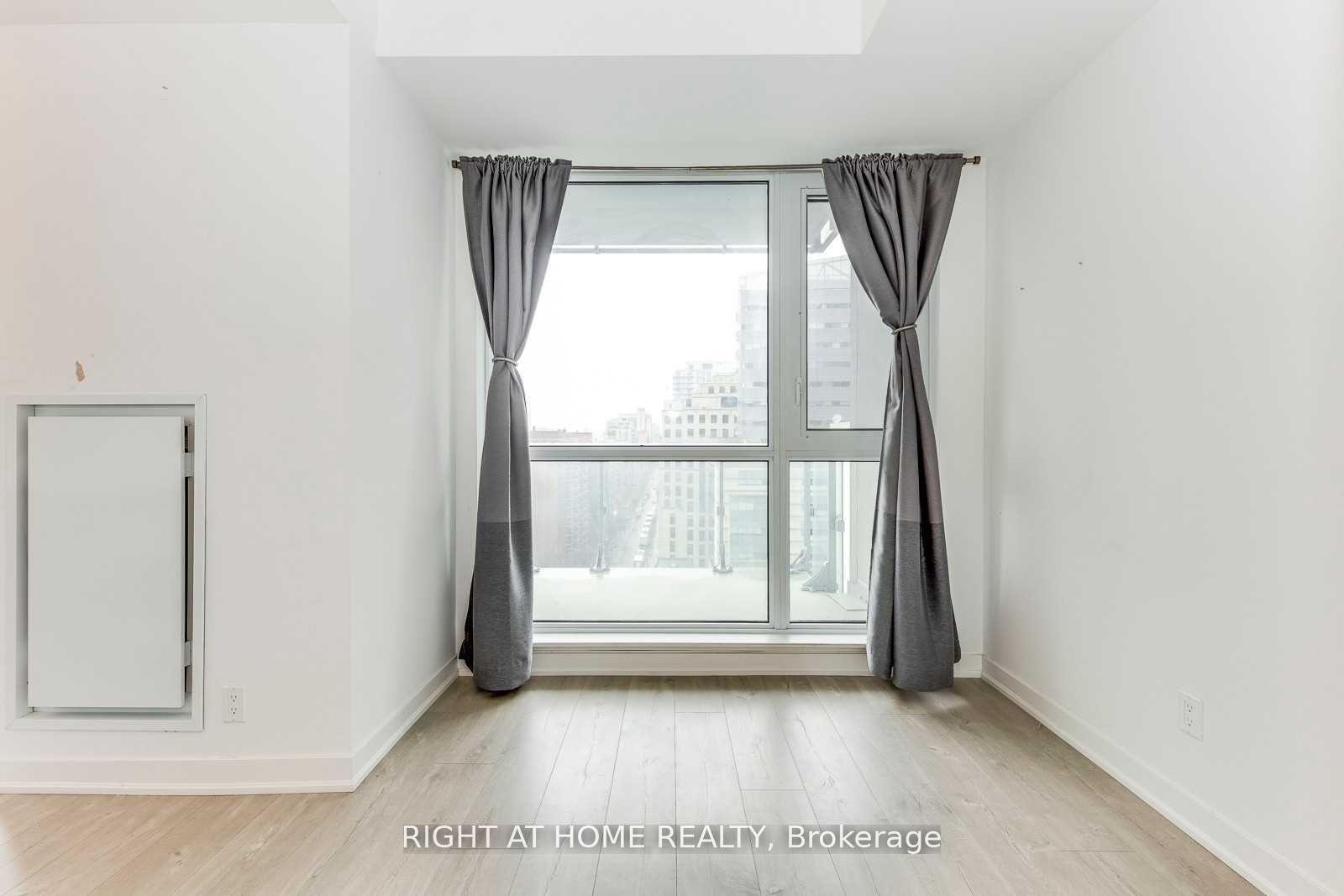 199 Richmond Street W 1410, Toronto, ON M5V 0H4 photo 5